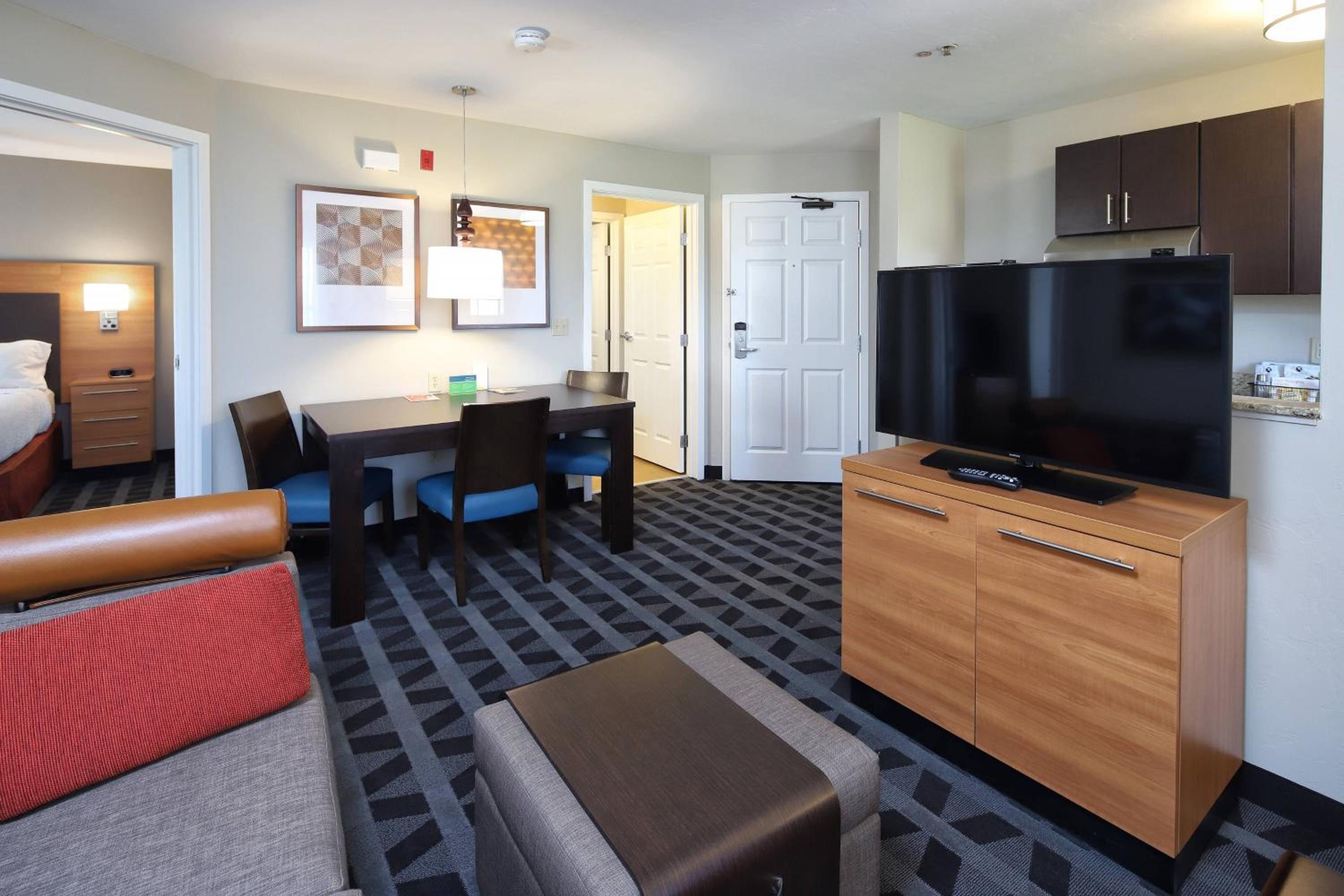 Two-Bedroom Queen Suite with Sofa Bed - Photo 1