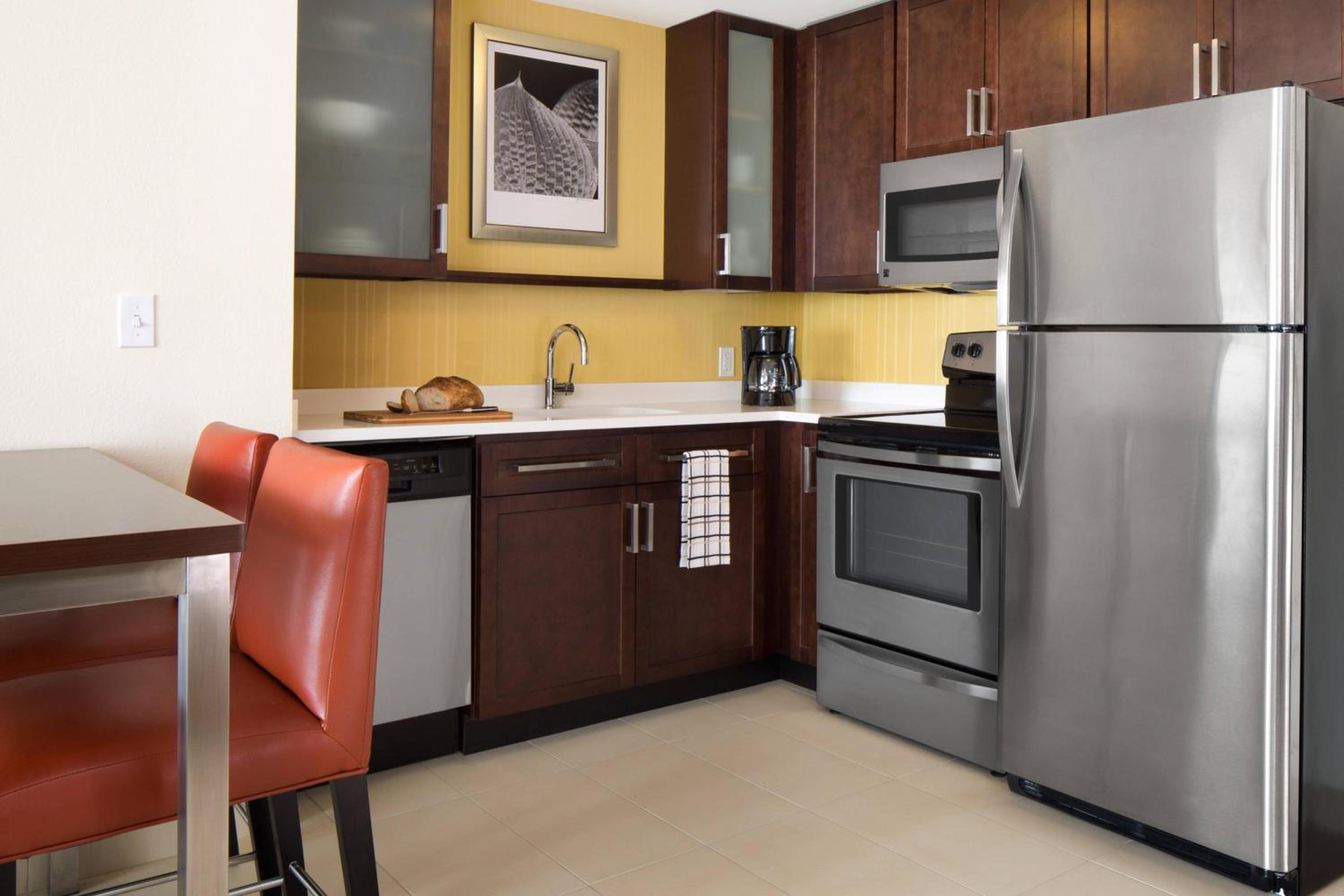 One-Bedroom King Suite