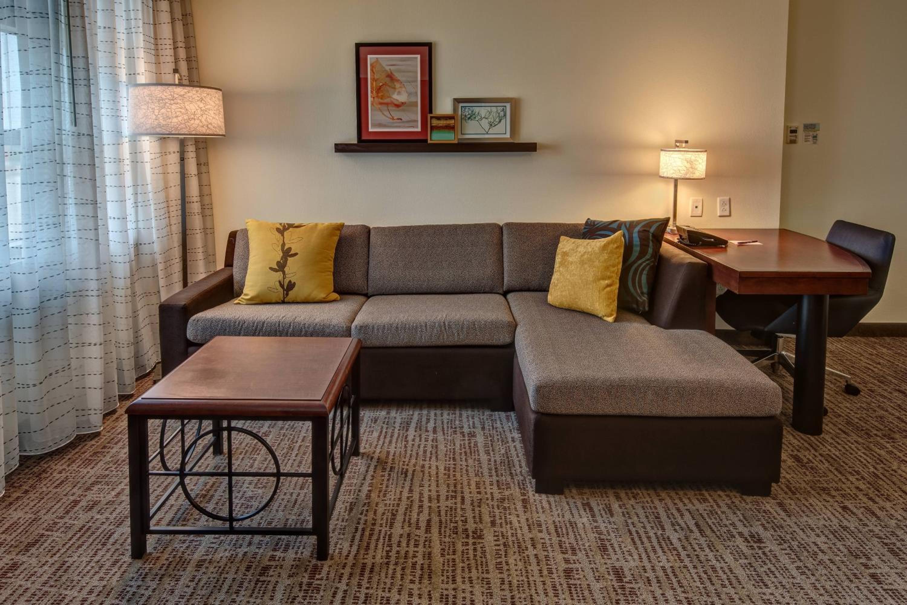 King Studio with Sofa Bed - Photo 2