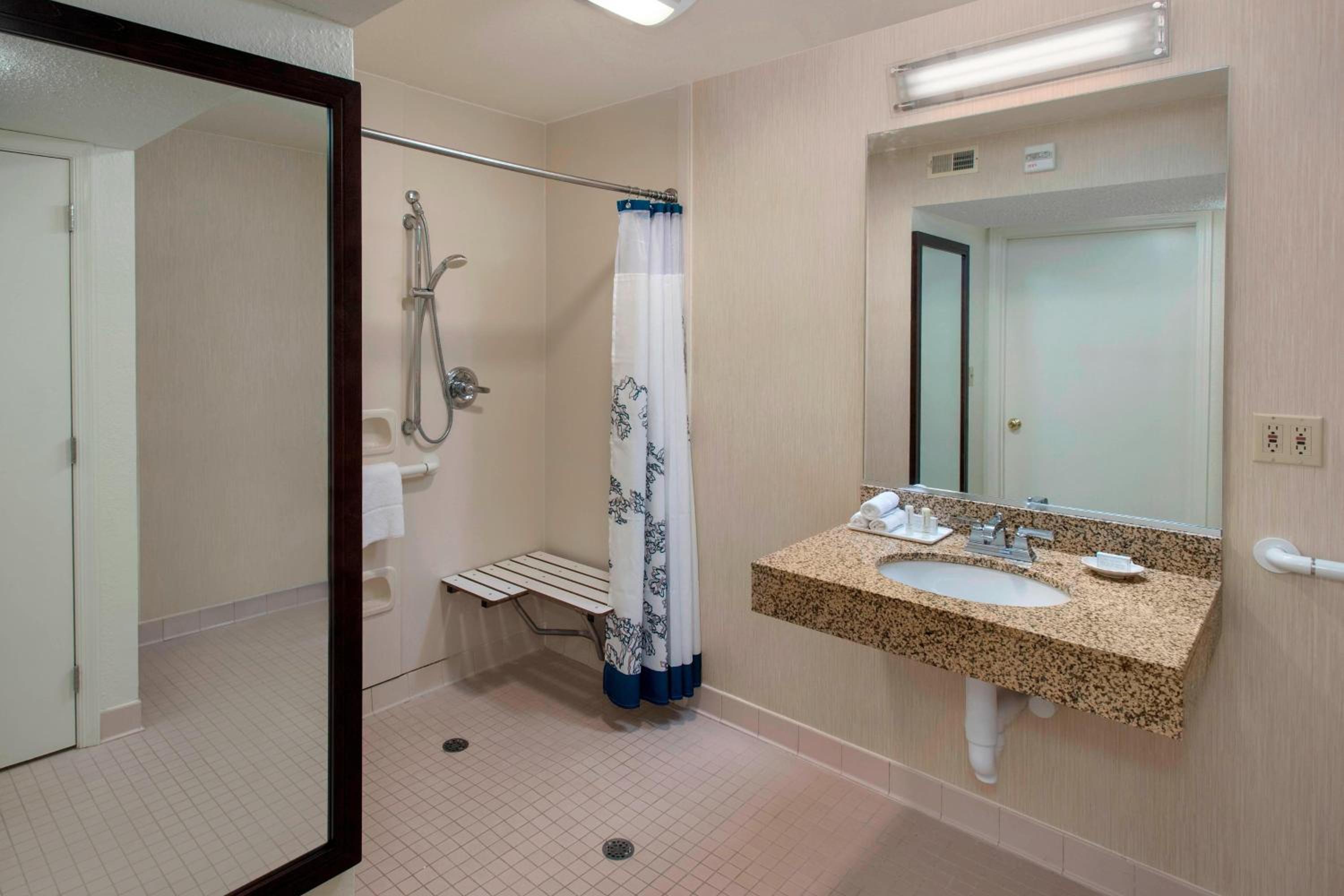 Residence Inn Philadelphia Valley Forge, Photo 2