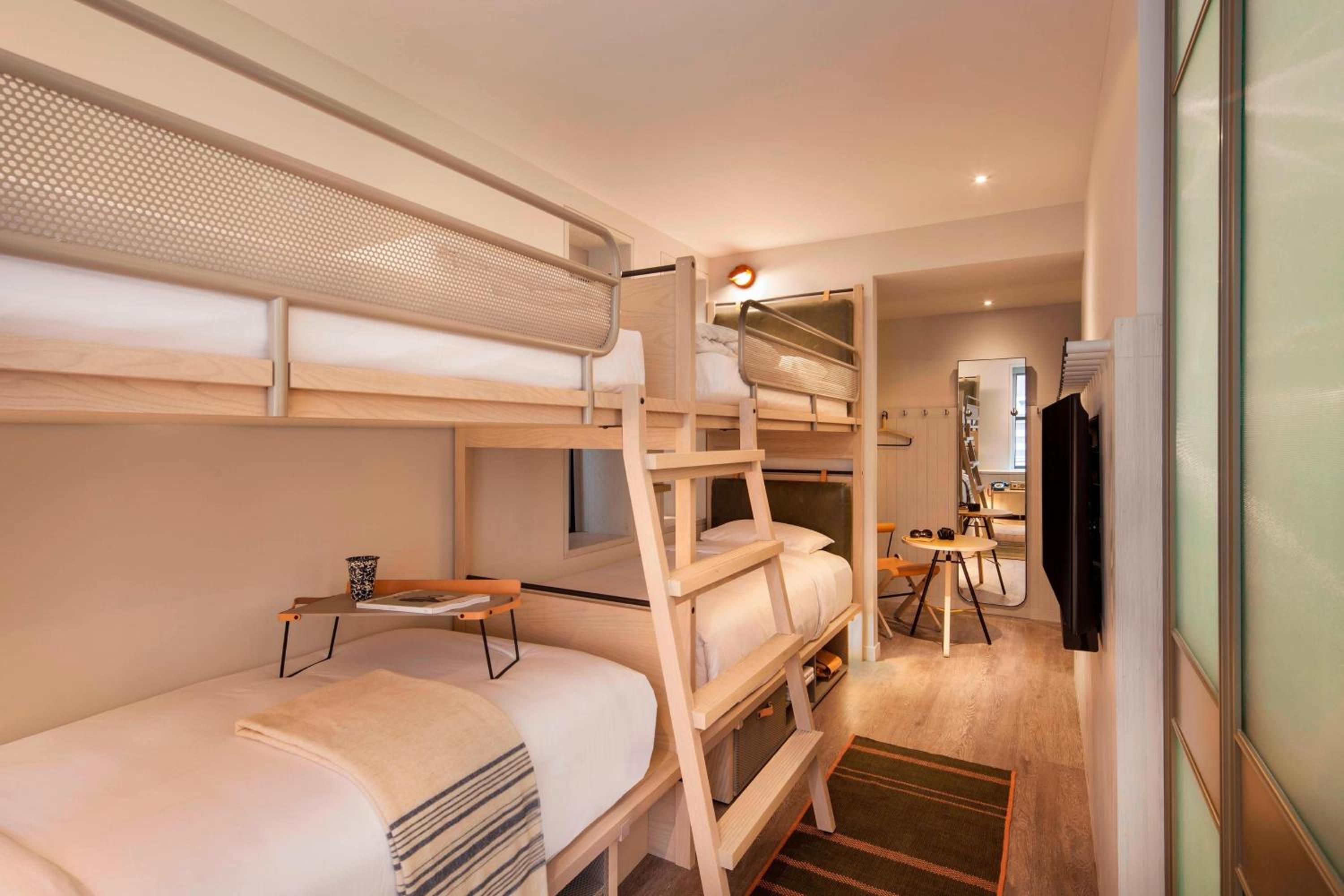 Room with One Set of Bunk Beds - Photo 1