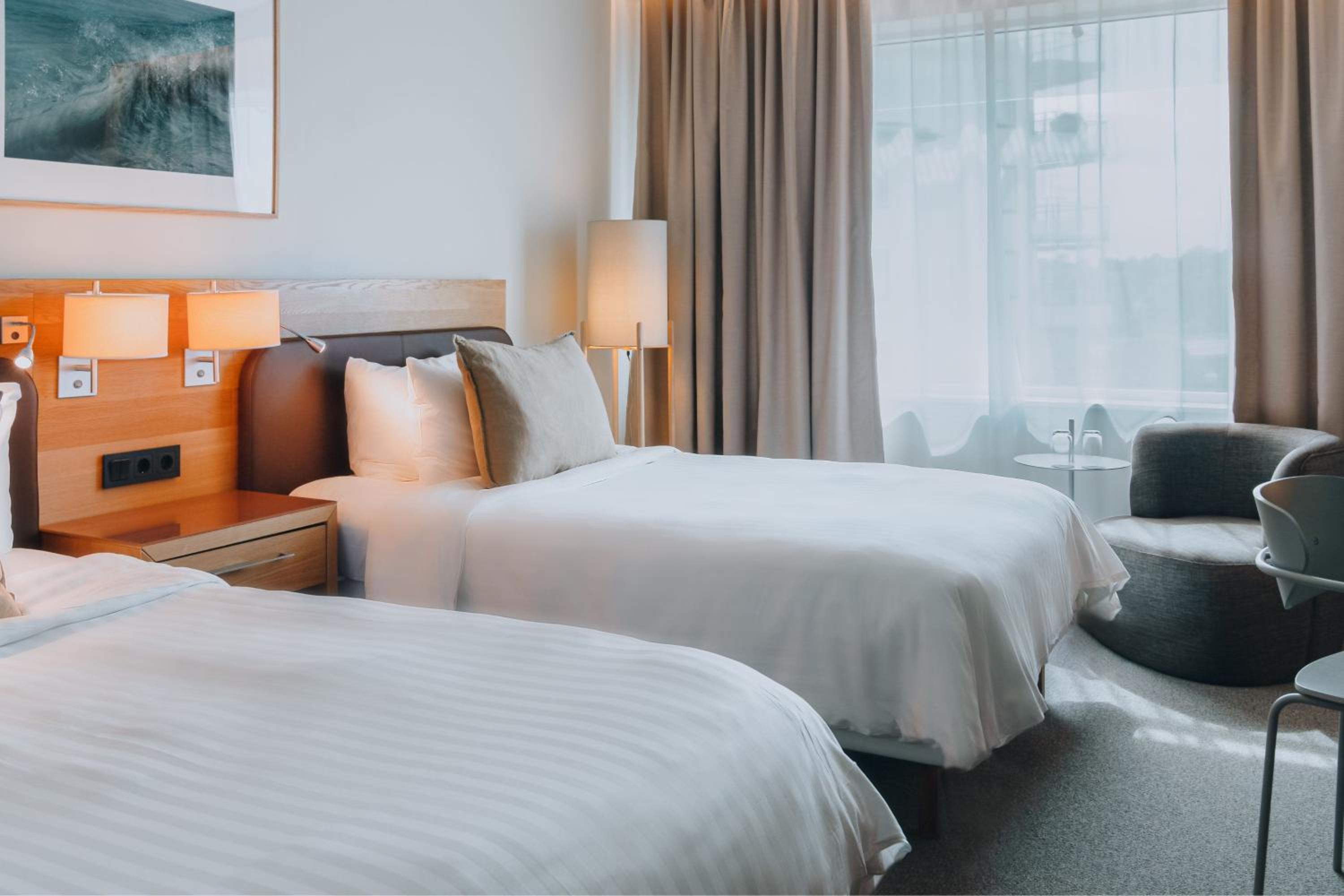 Deluxe Twin Room - Photo 1