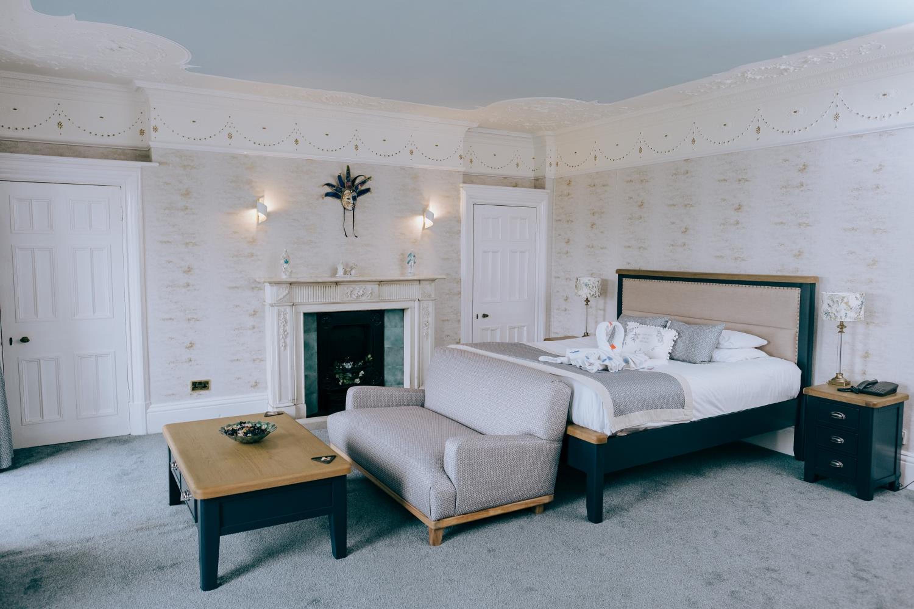 Superior King Room photo 1