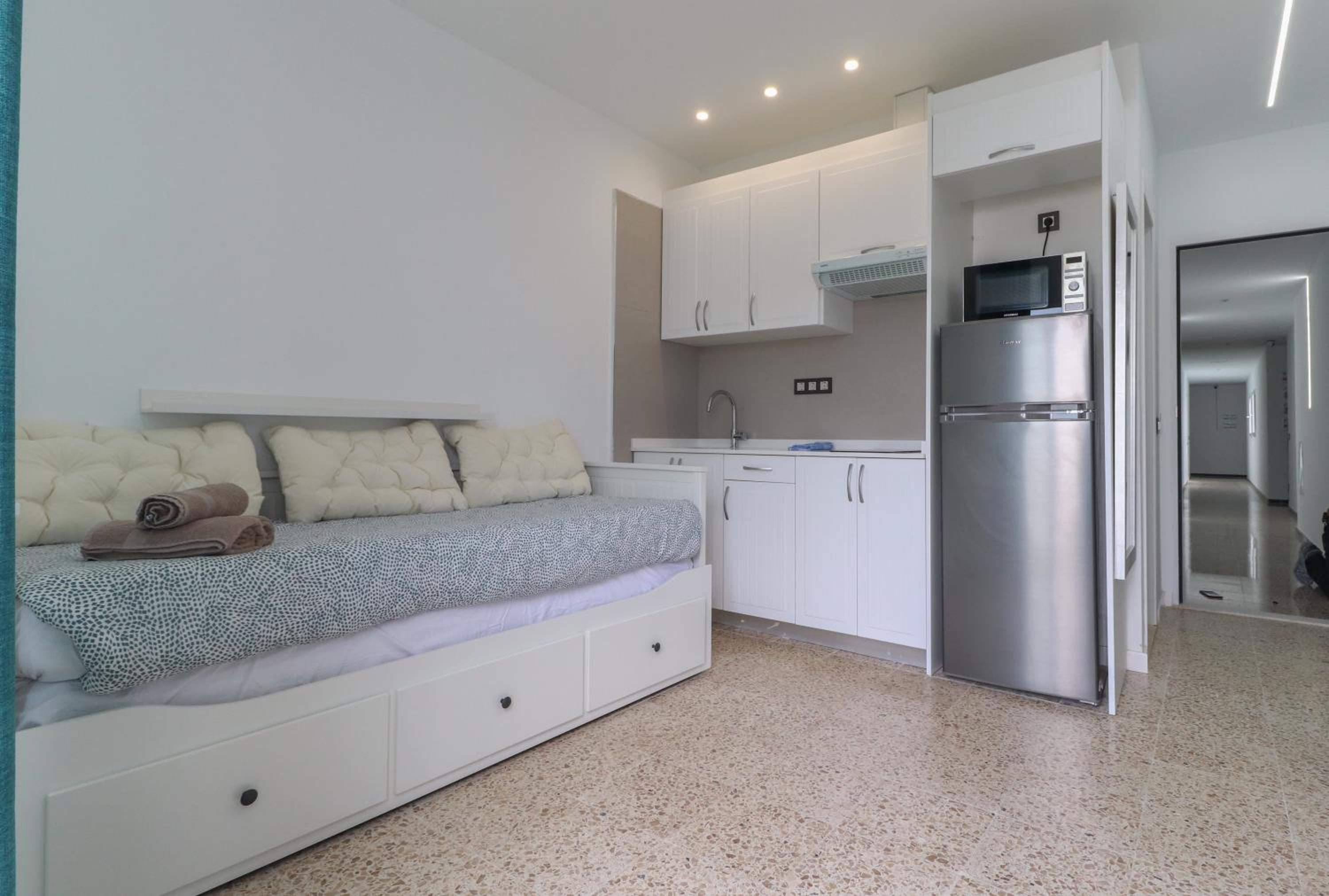Apartamento con Balcón