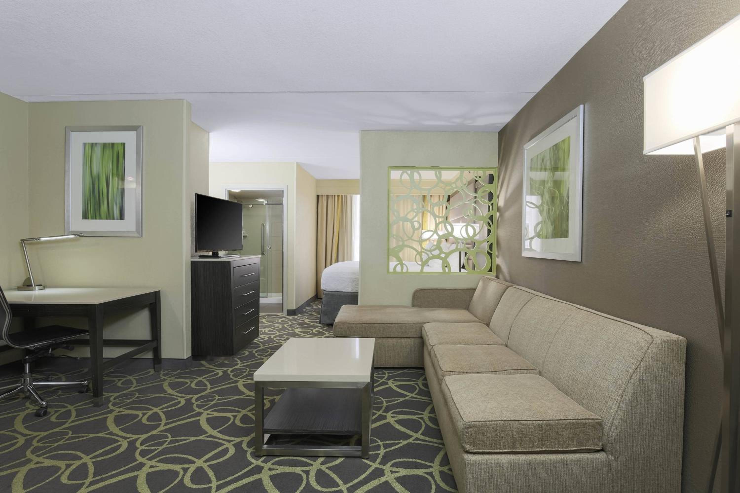King Studio with Sofa Bed - Photo 1
