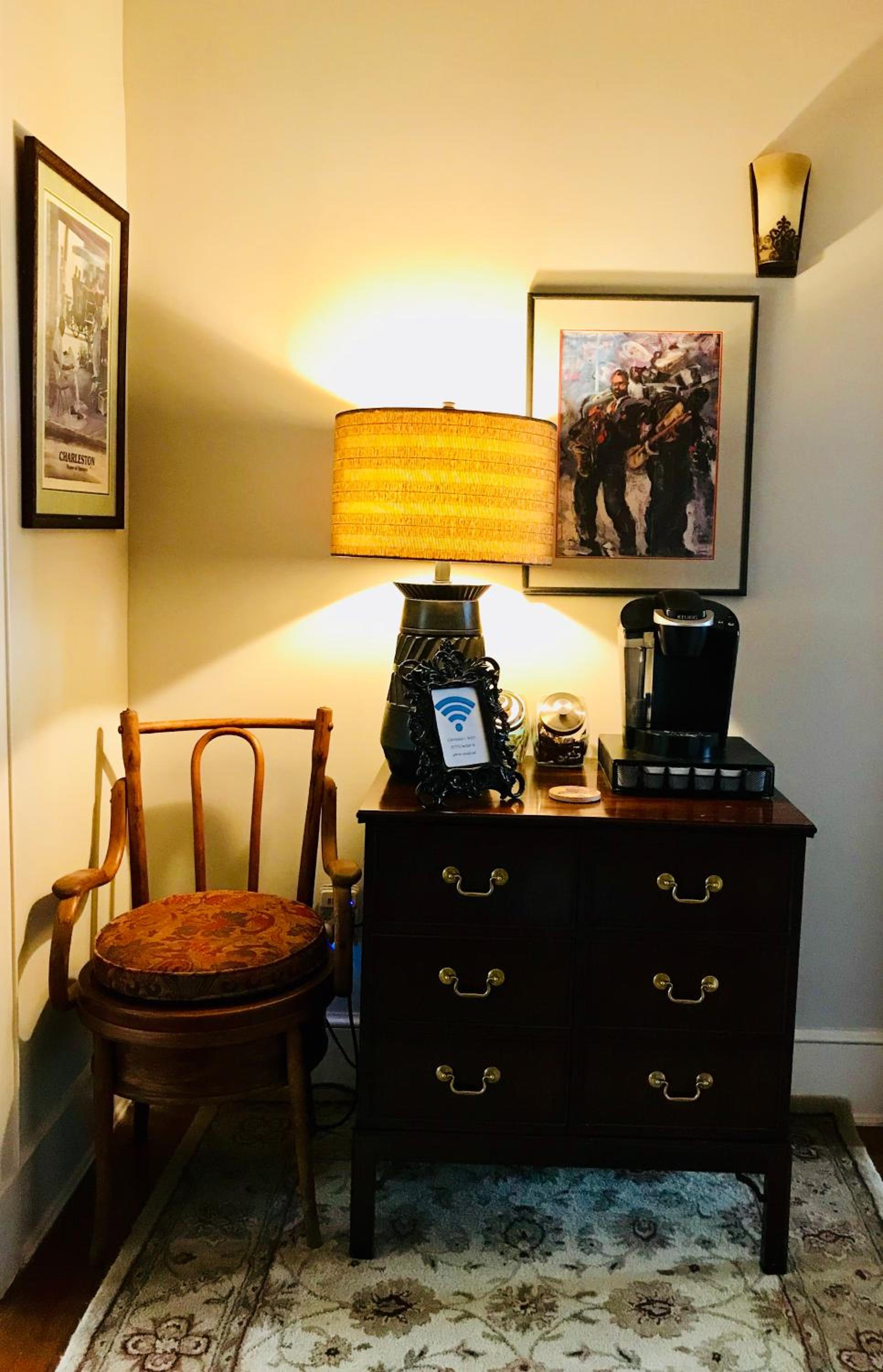 Deluxe King Room photo 3