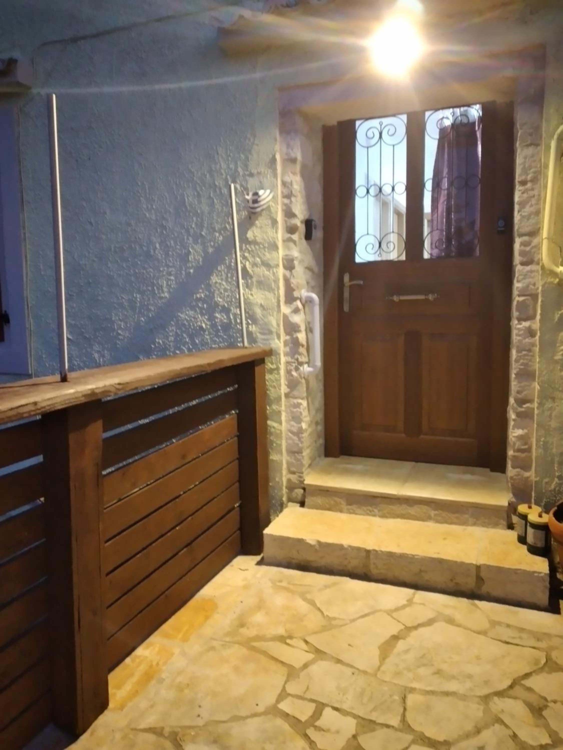 Two-Bedroom House - Photo 19