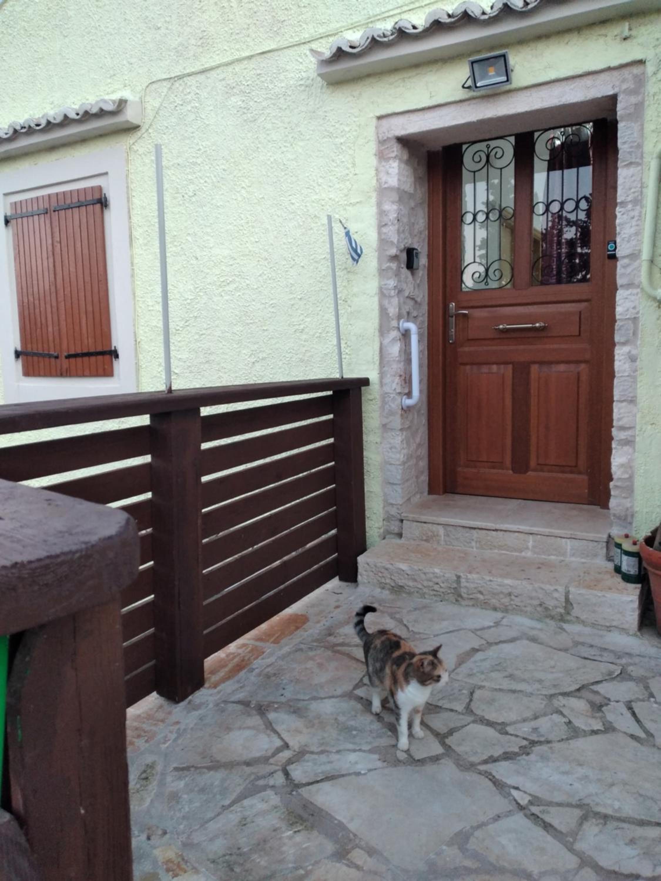 Two-Bedroom House - Photo 20