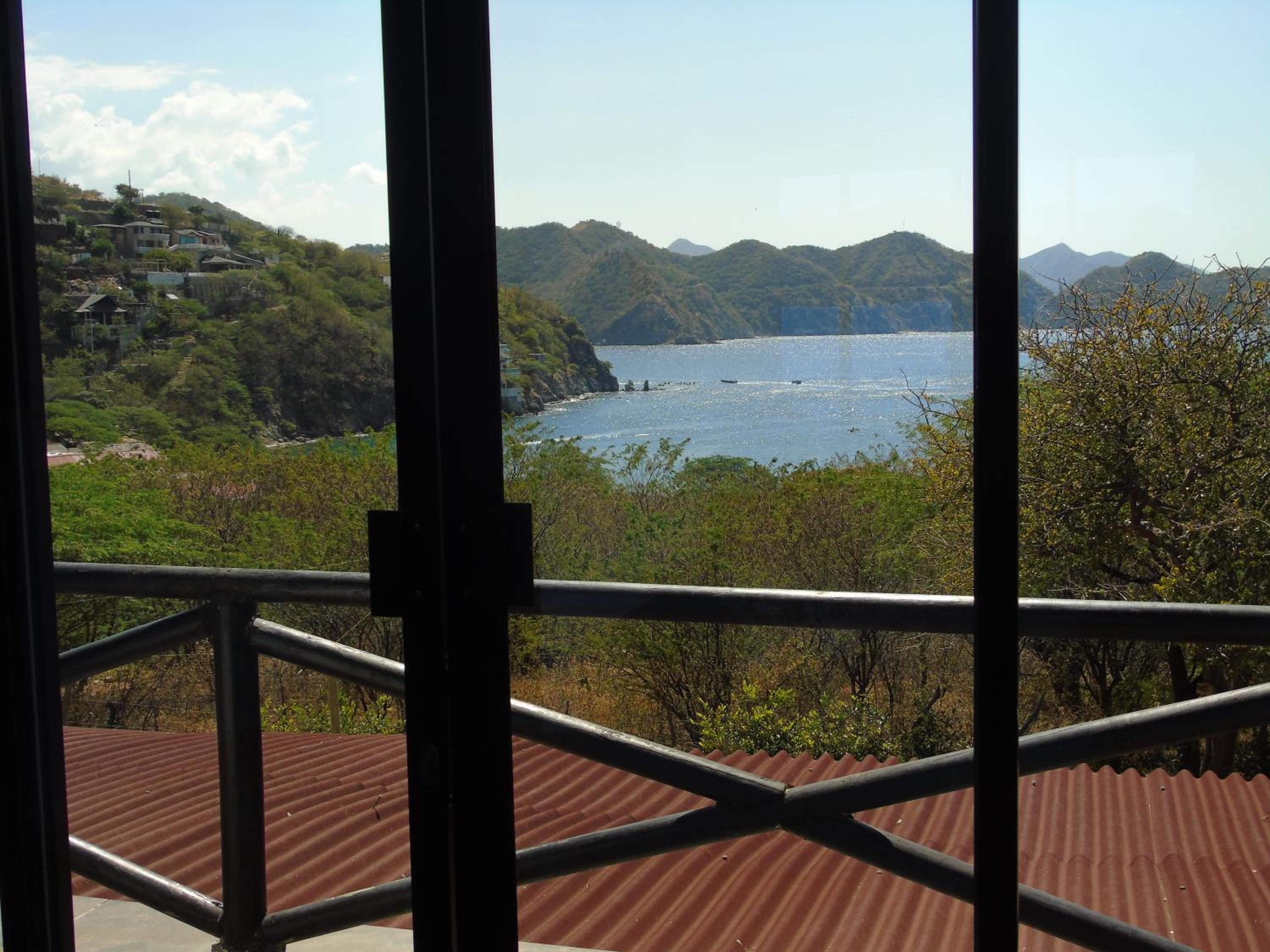 Two-Bedroom Apartment with Sea View photo 3