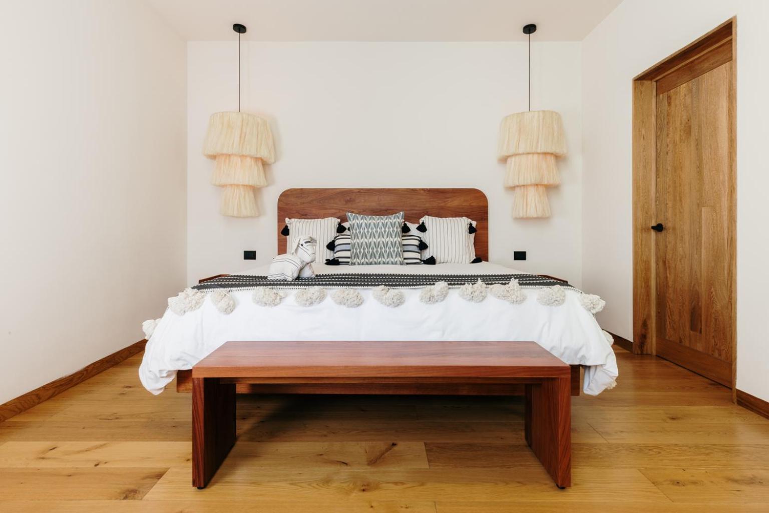 Superior King Room - Photo 4