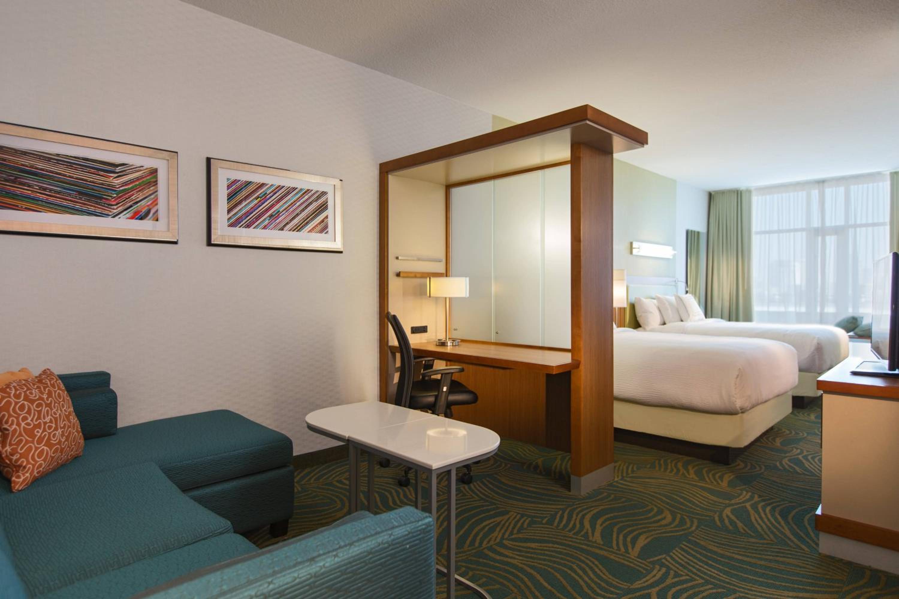 Queen Suite with Sofa Bed - Photo 1
