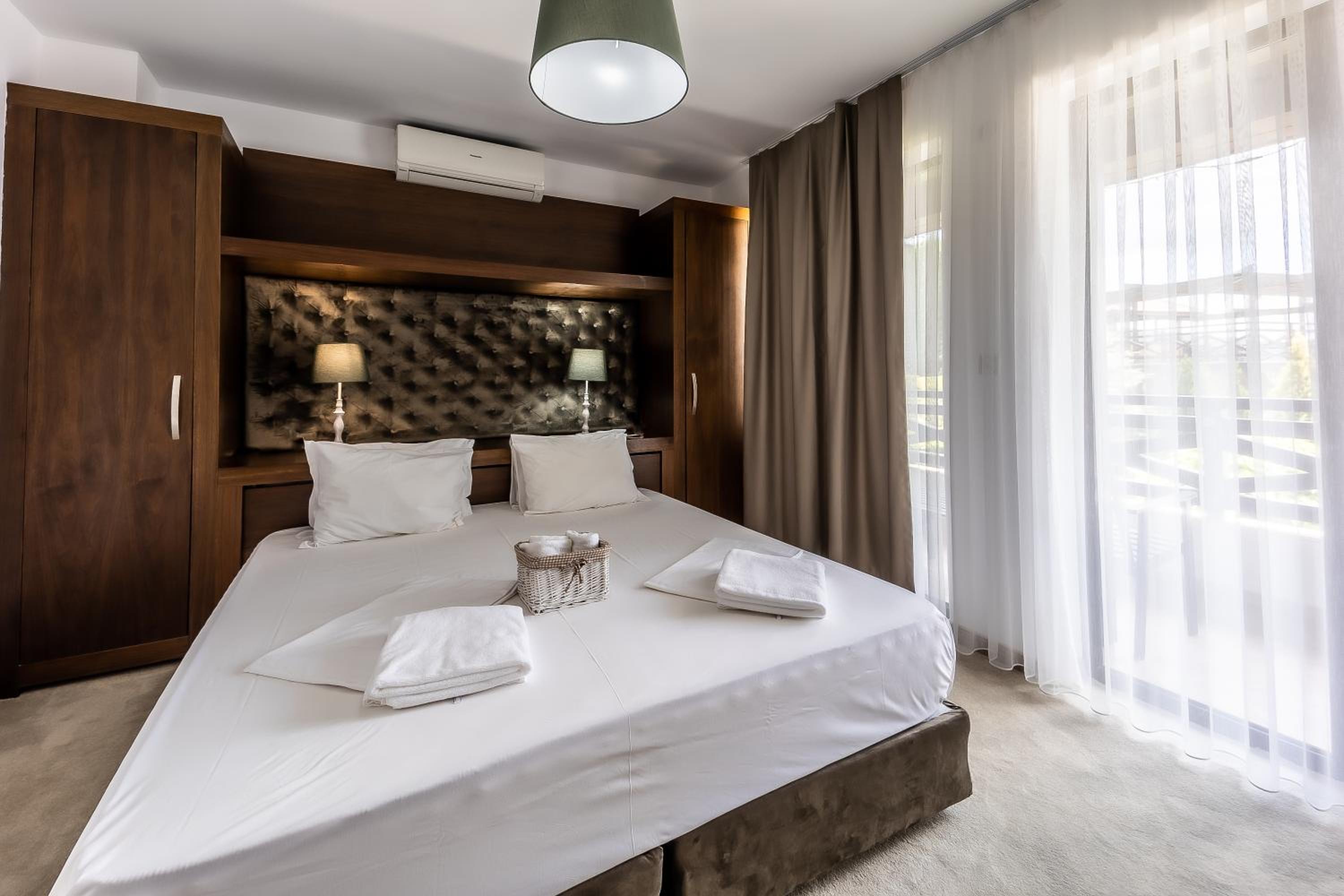 Two-Bedroom Villa - Photo 2
