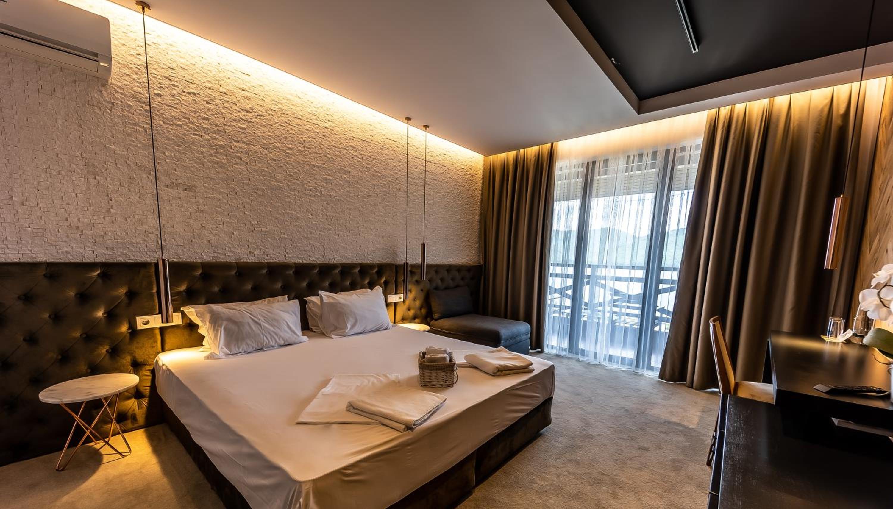 Double or Twin Room - Photo 1