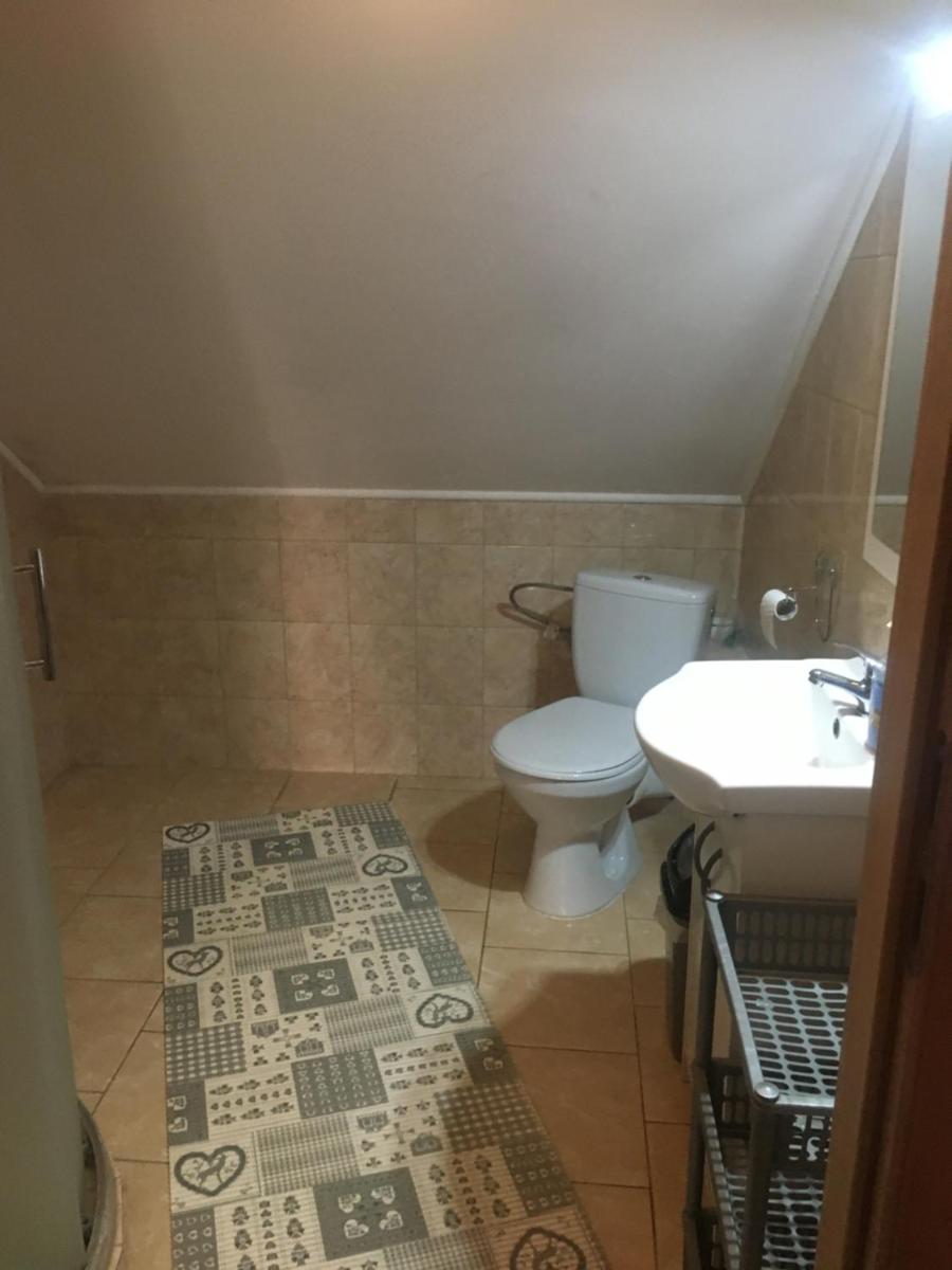Twin Room with Bathroom - Photo 2