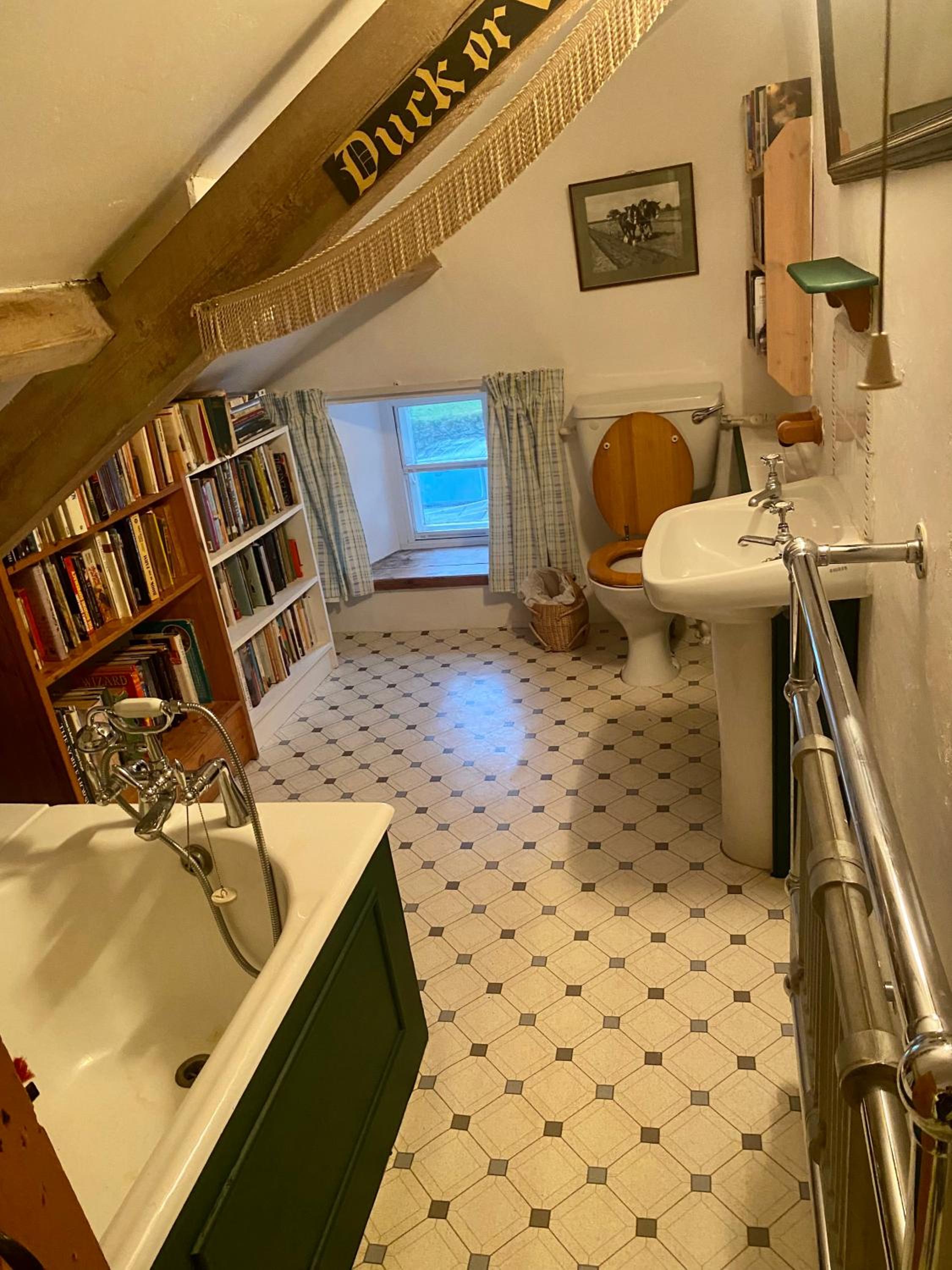 Double Room with Private Bathroom photo 3