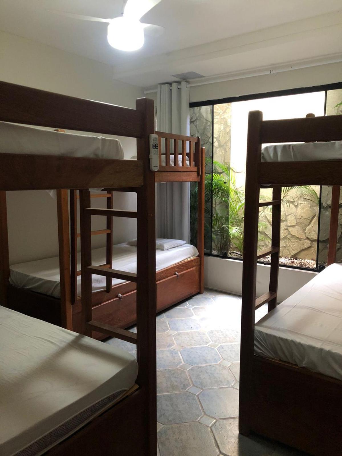 Bed in 6-Bed Mixed Dormitory Room photo 1