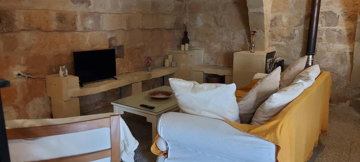 Small Double Room photo 2