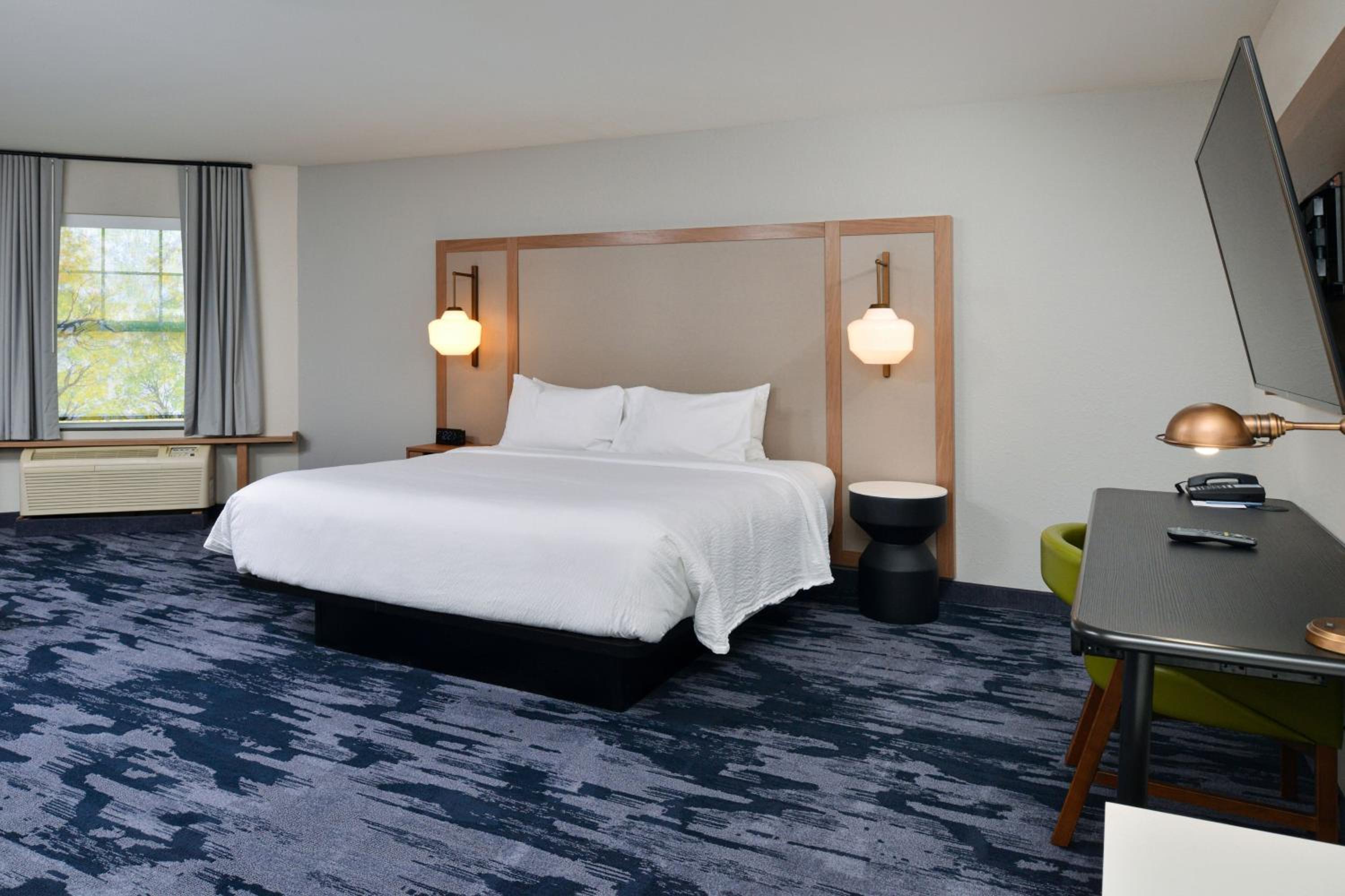 Larger King Suite with Sofa Bed - Photo 1