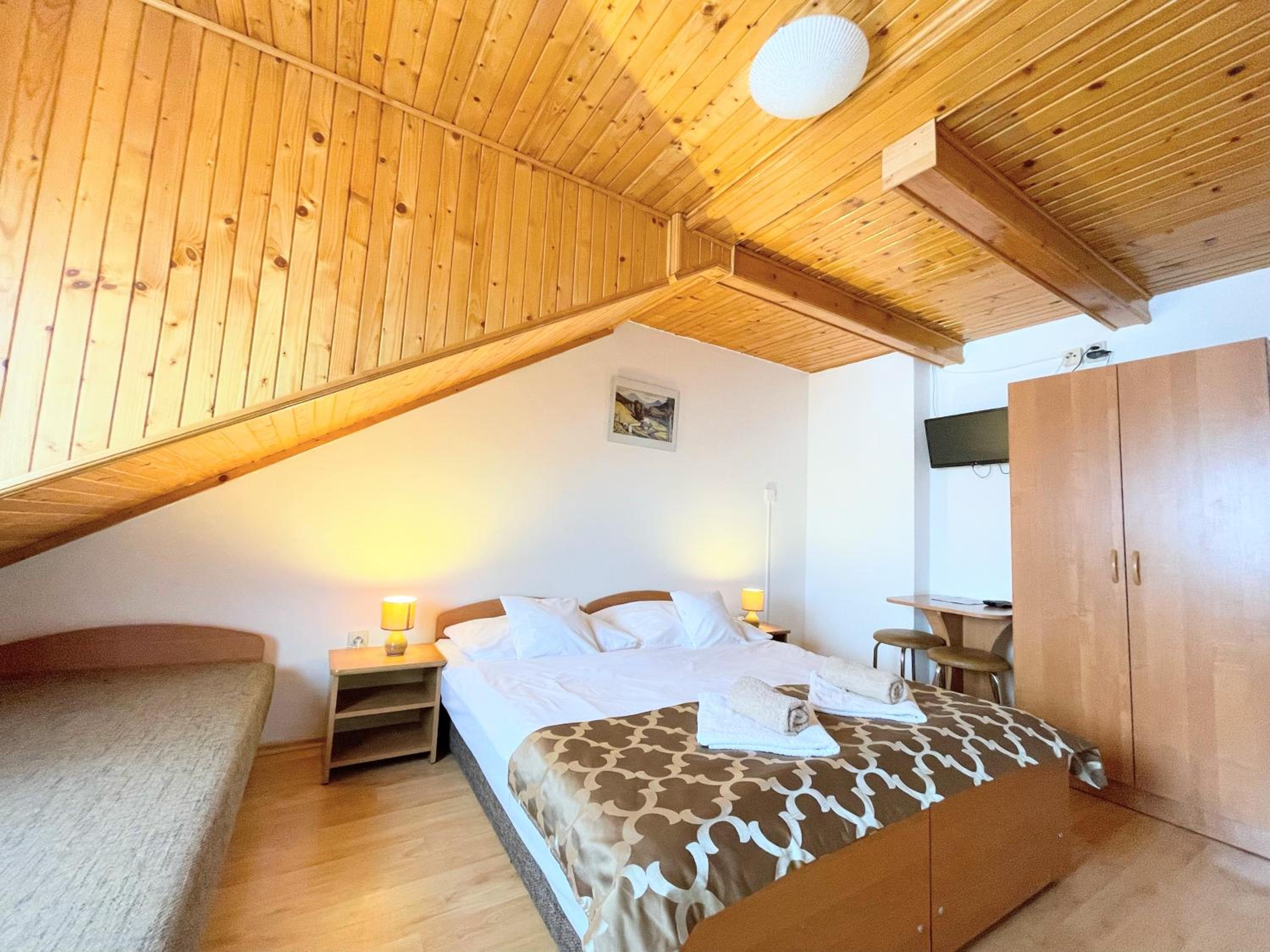 Triple Room with Shower photo 1