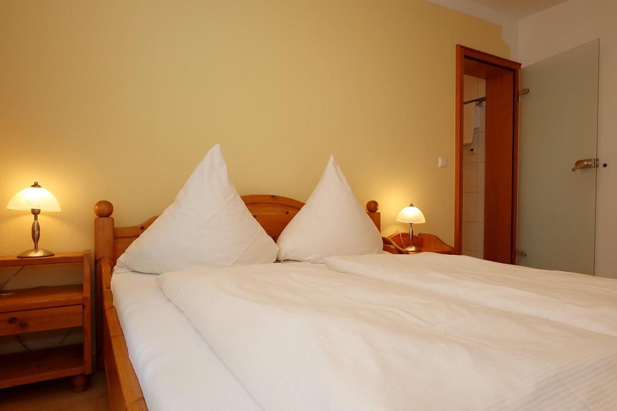 Double Room with Balcony photo 3