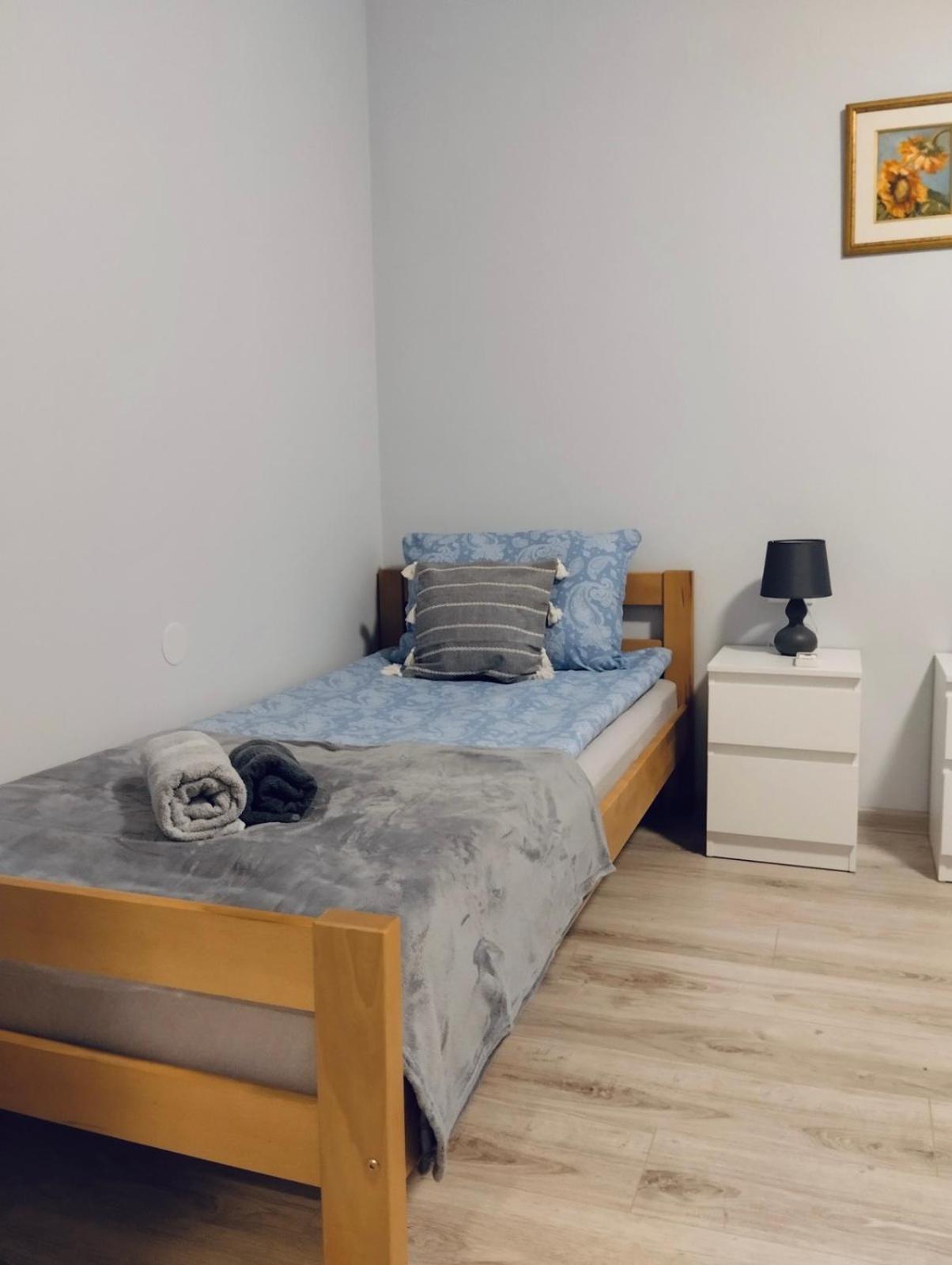One-Bedroom Apartment photo 3
