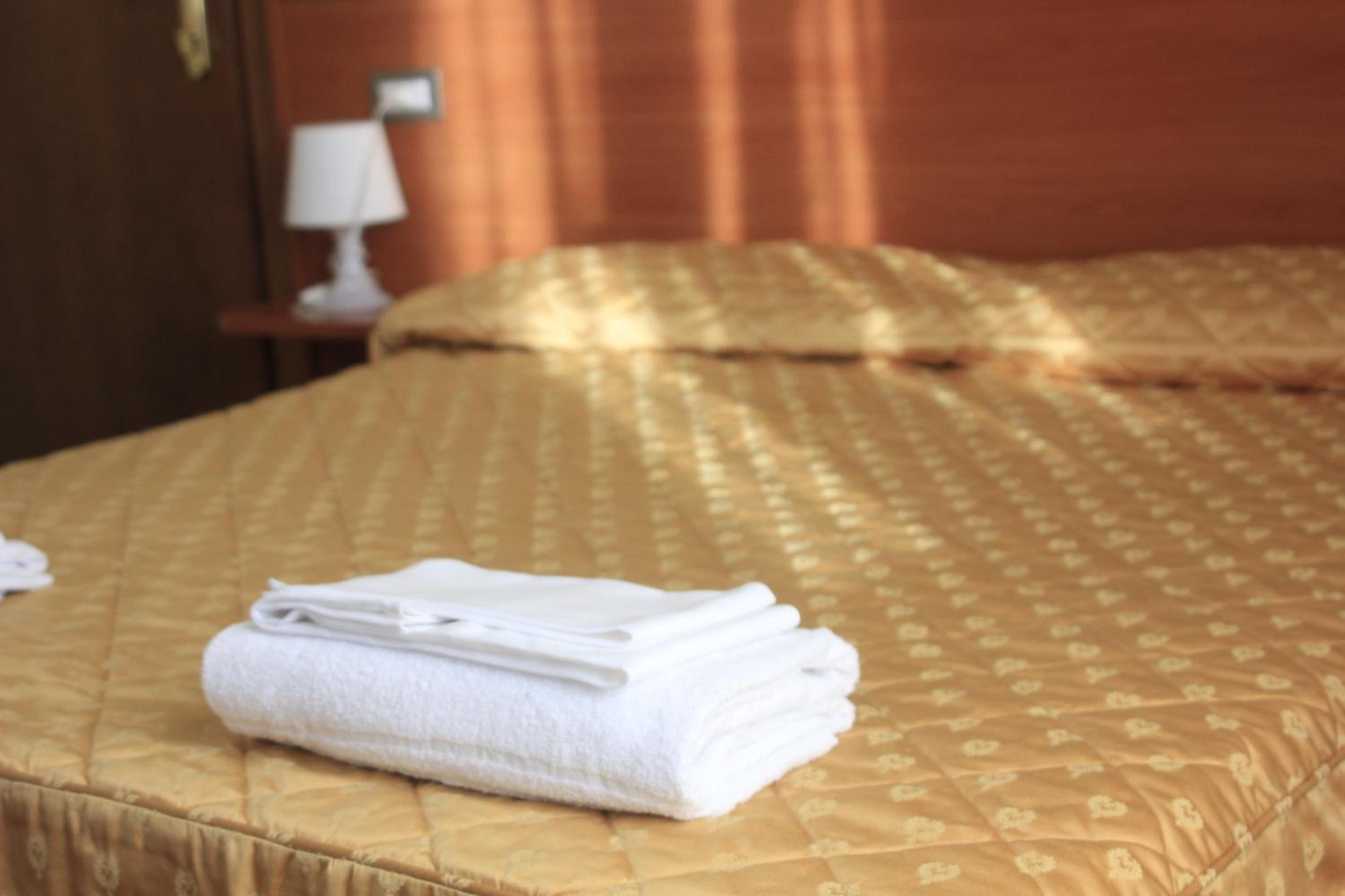 Double Room - Photo 4