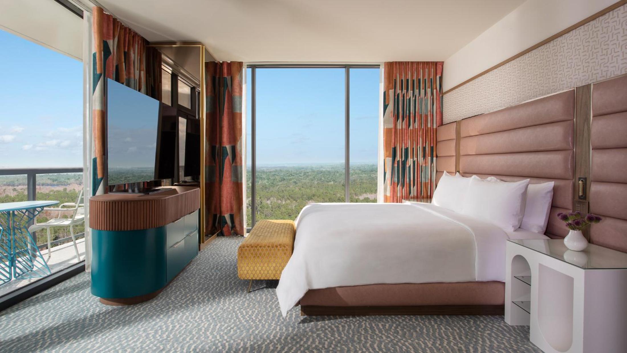 One Bedroom Balcony King Suite