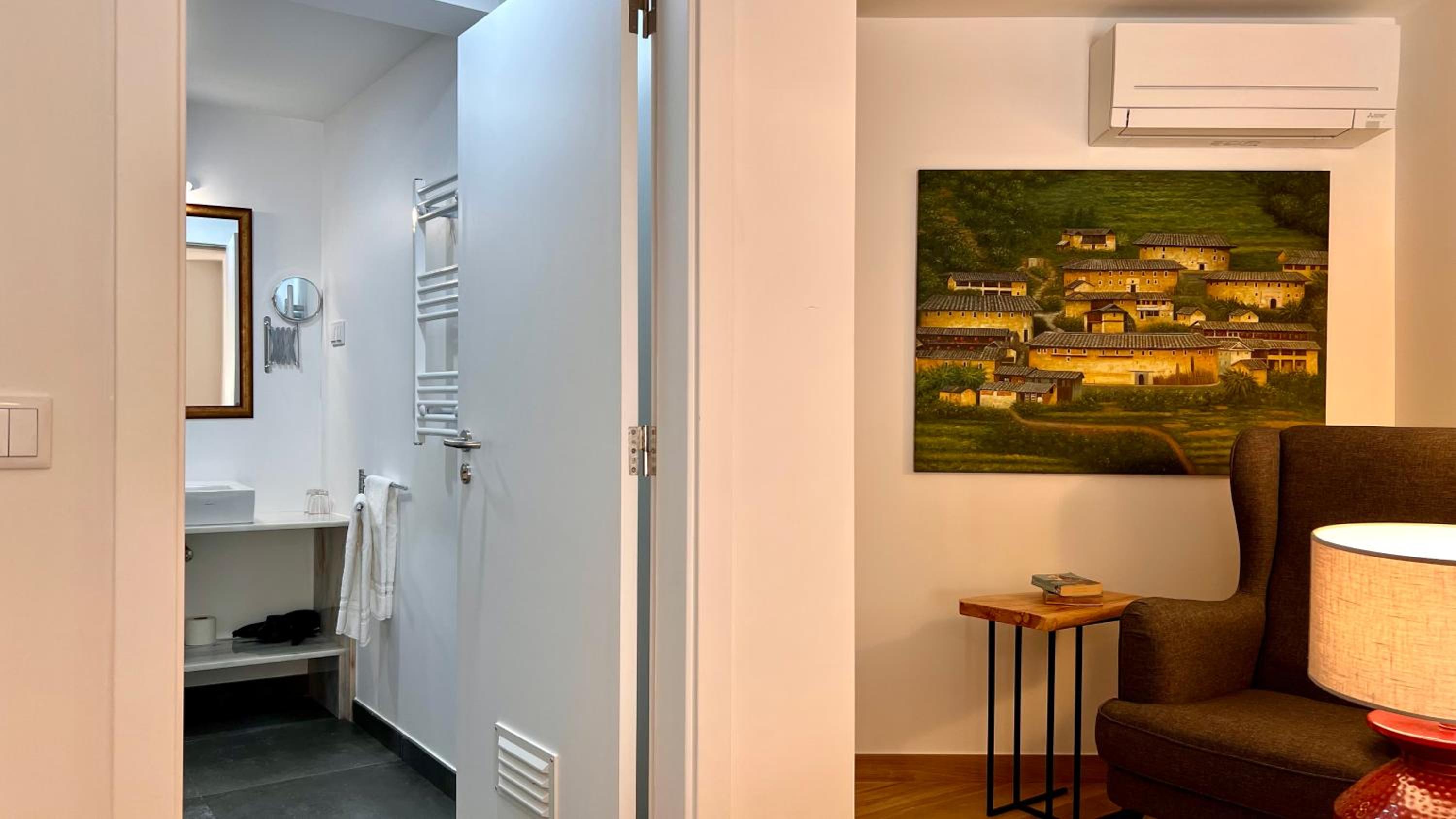 Double or Twin Room photo 3