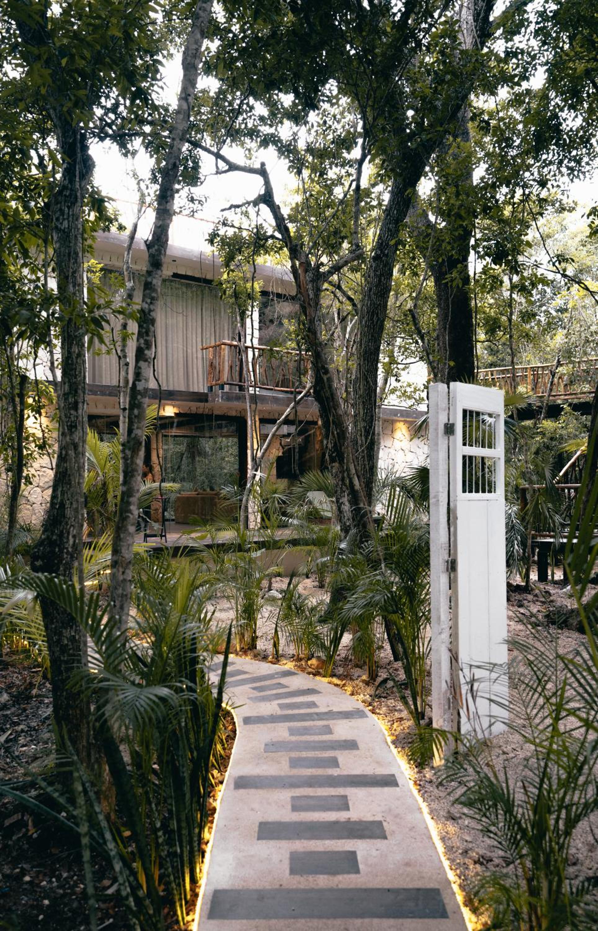 Villa with Private Pool - Photo 13