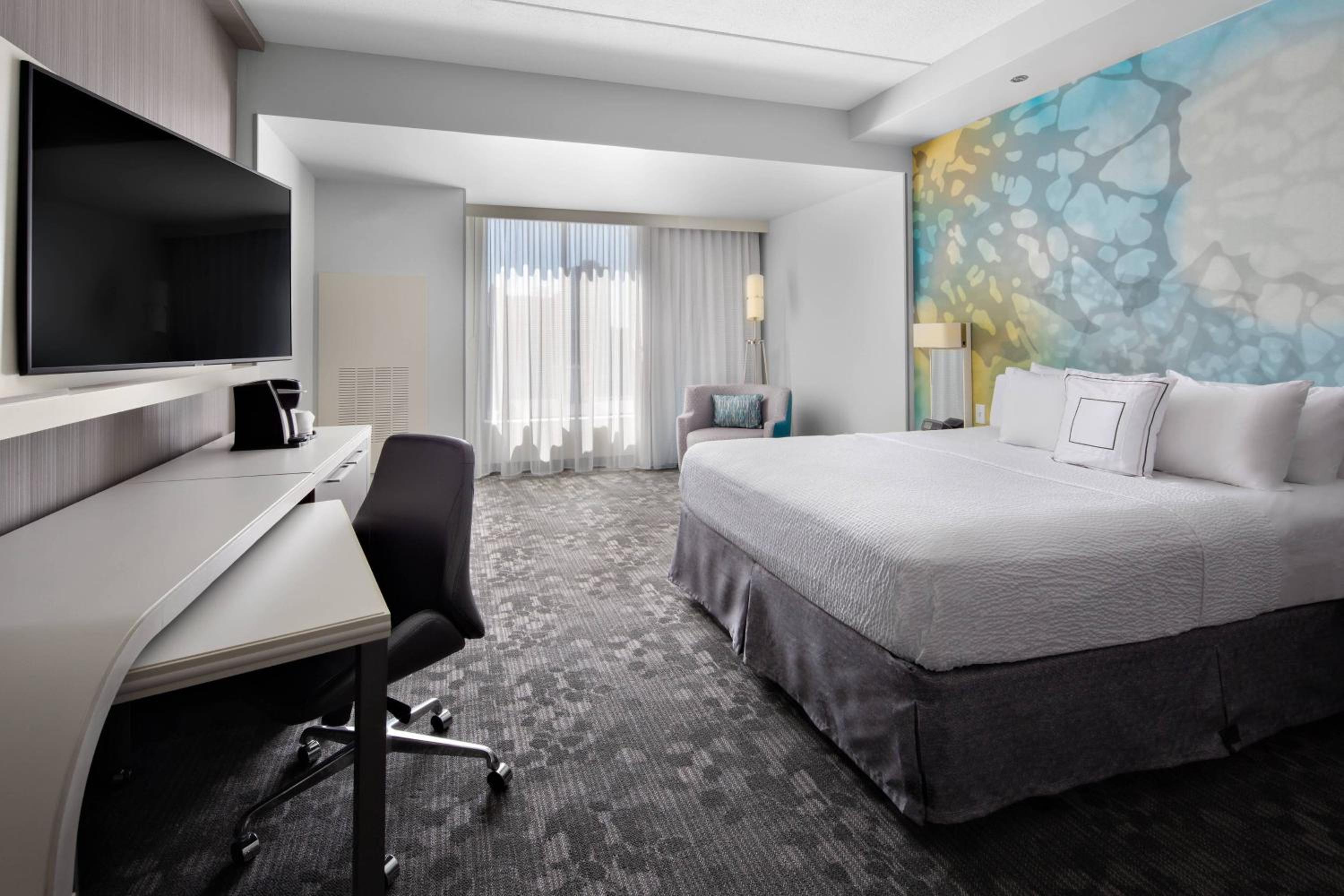 Guest room, 1 King, Sofa bed - Photo 4