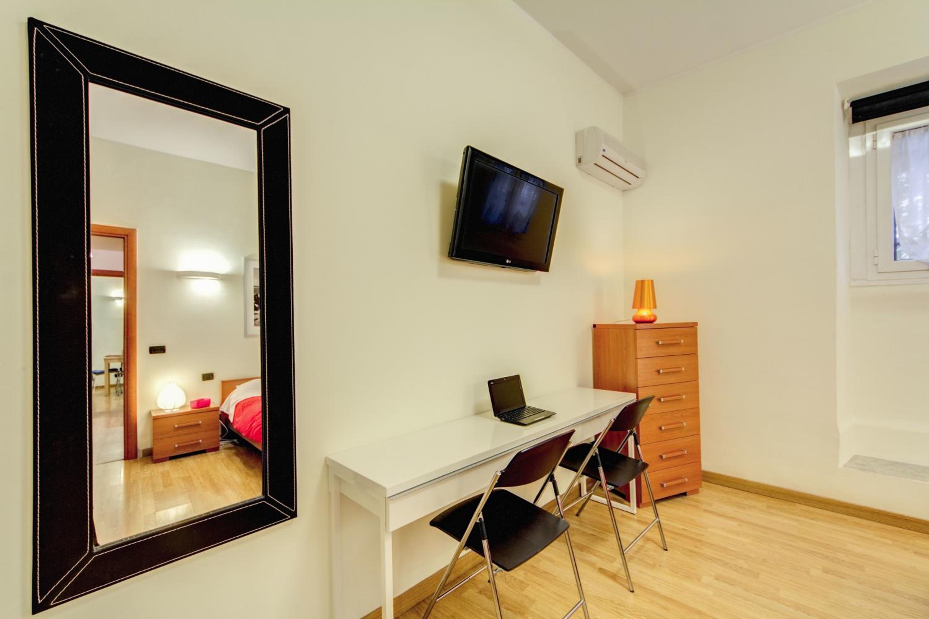 Apartment  Ruby