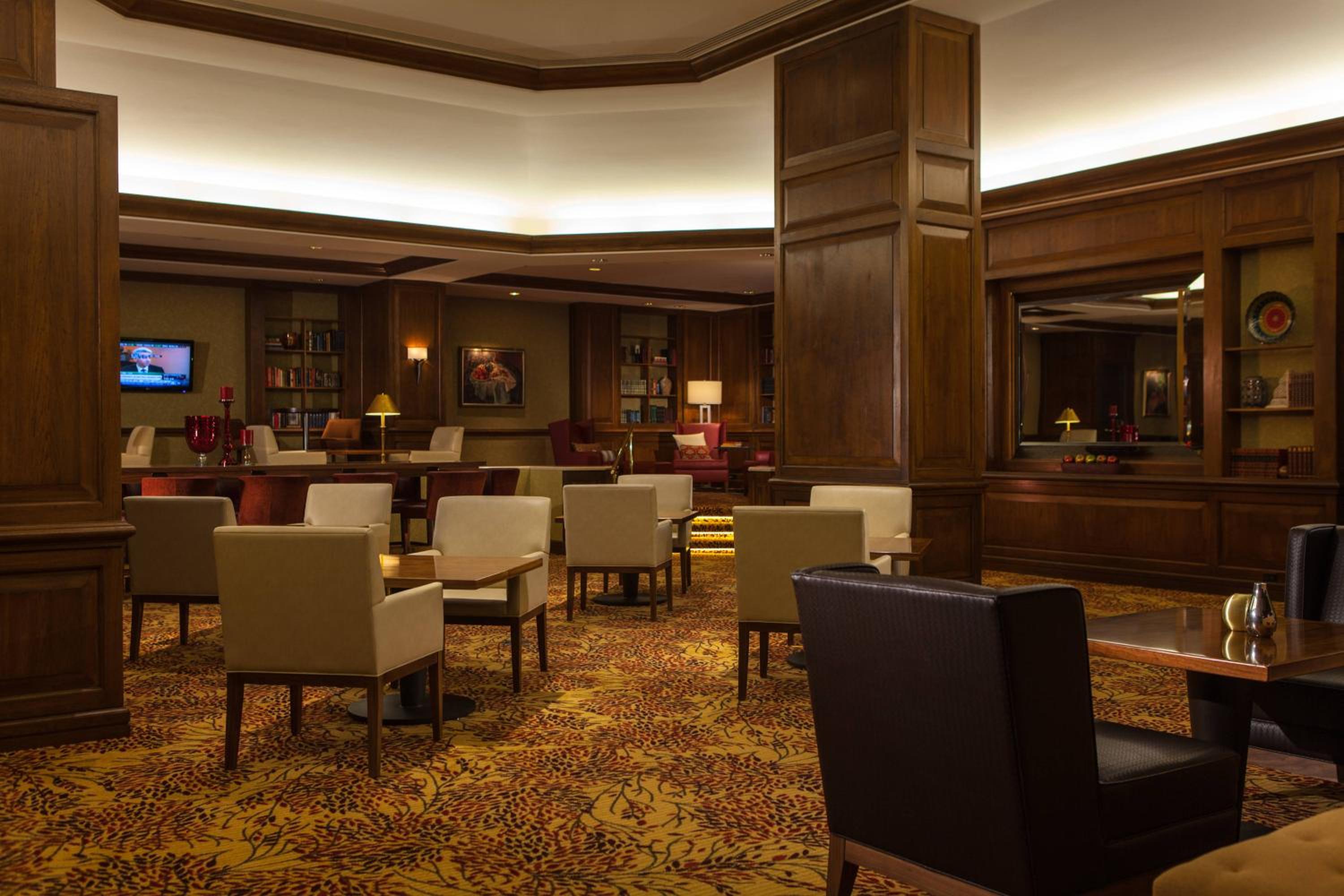 King or Double - Concierge Level - Photo 7