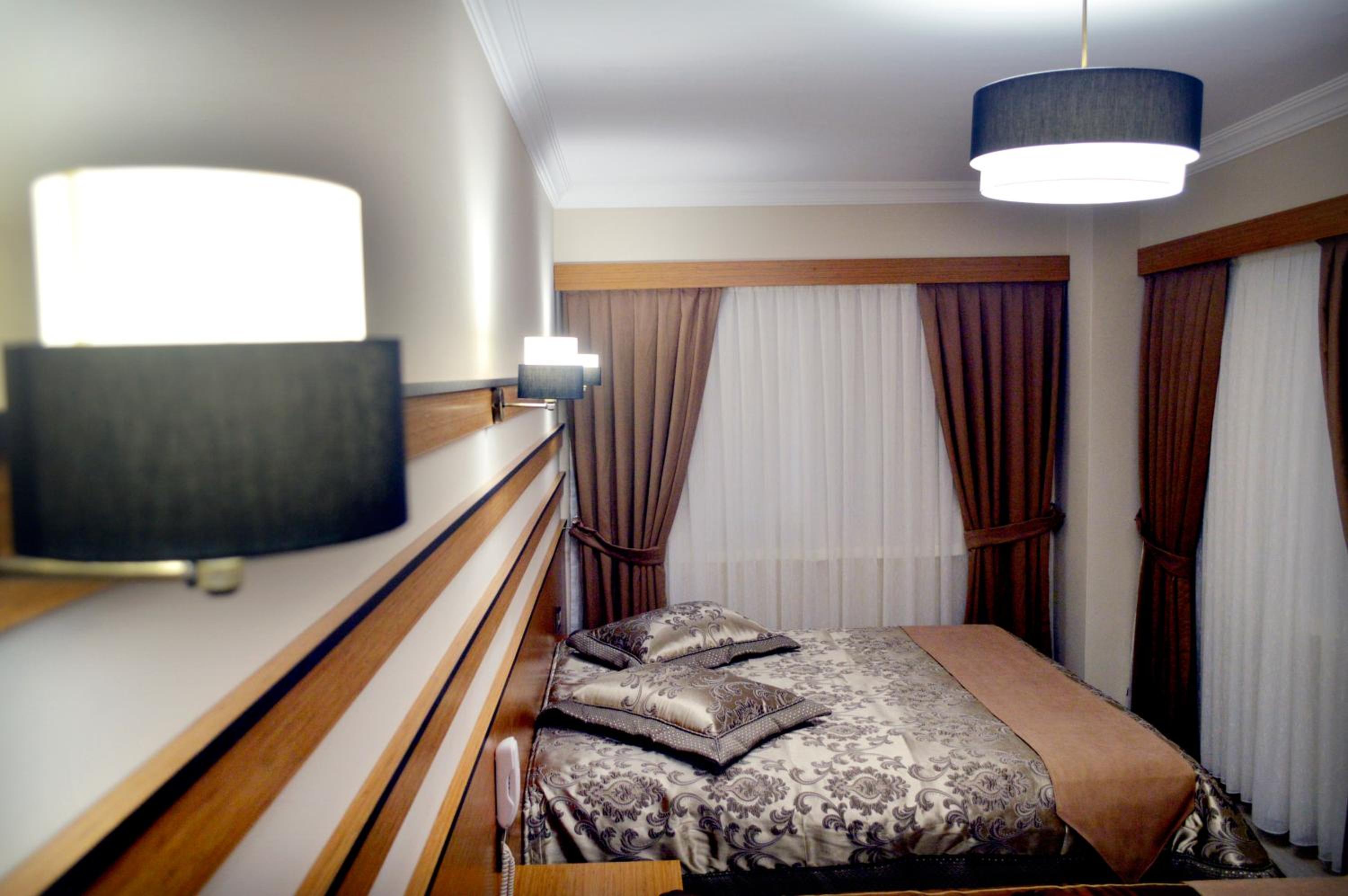 Standard Double Room - Photo 5