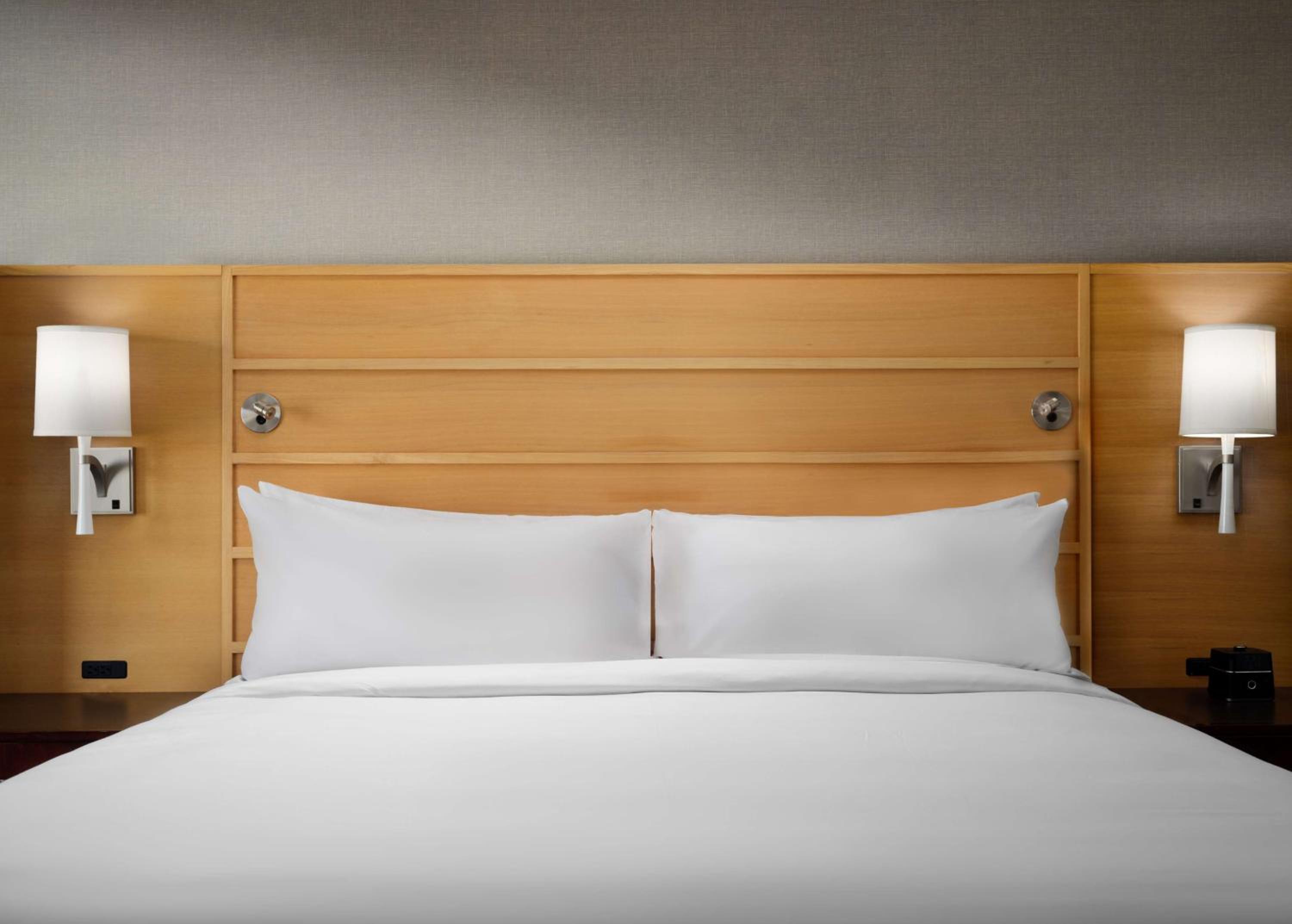 Junior King Suite - Photo 3