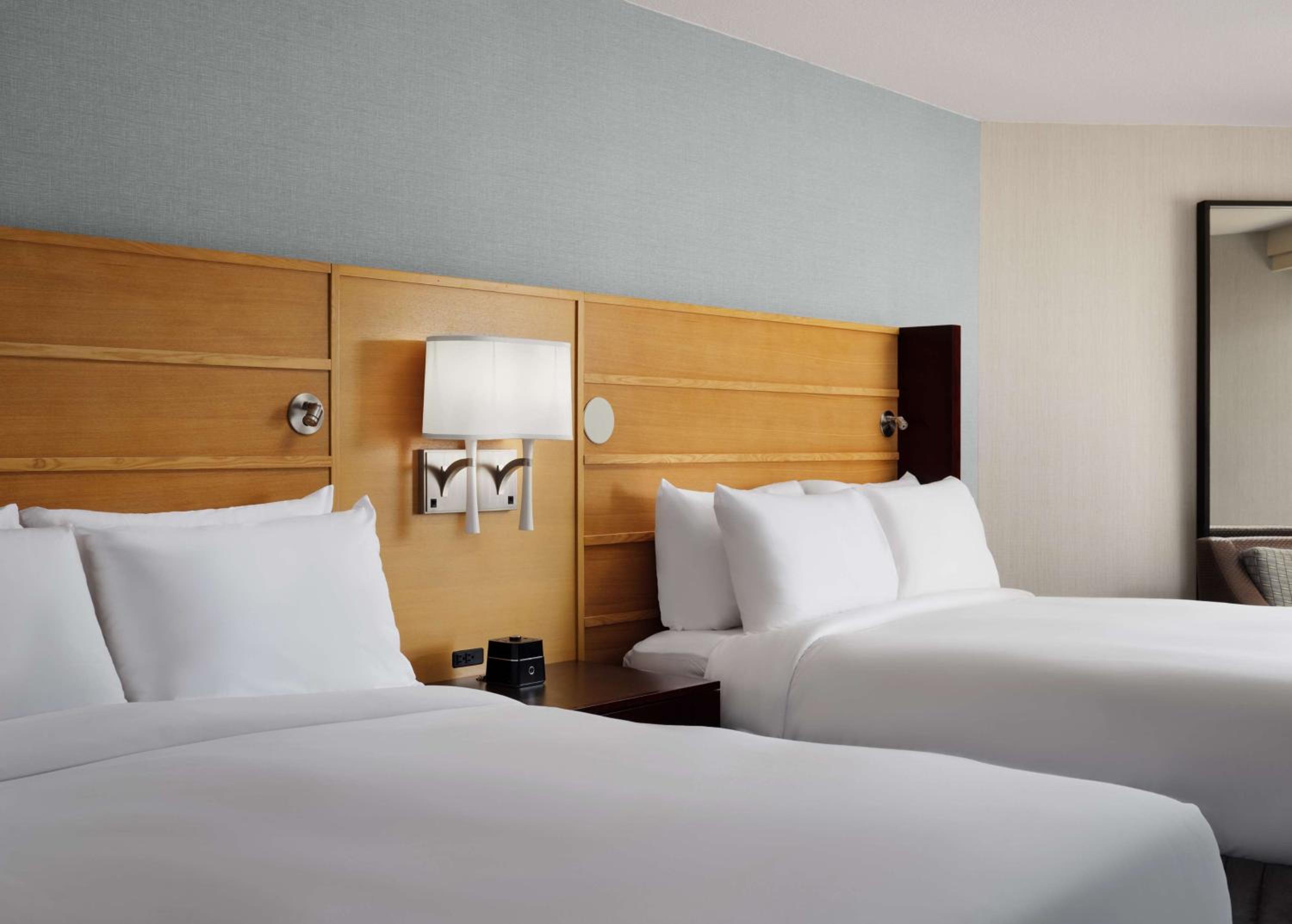 Two Queen Beds - Ocean View  - Photo 3