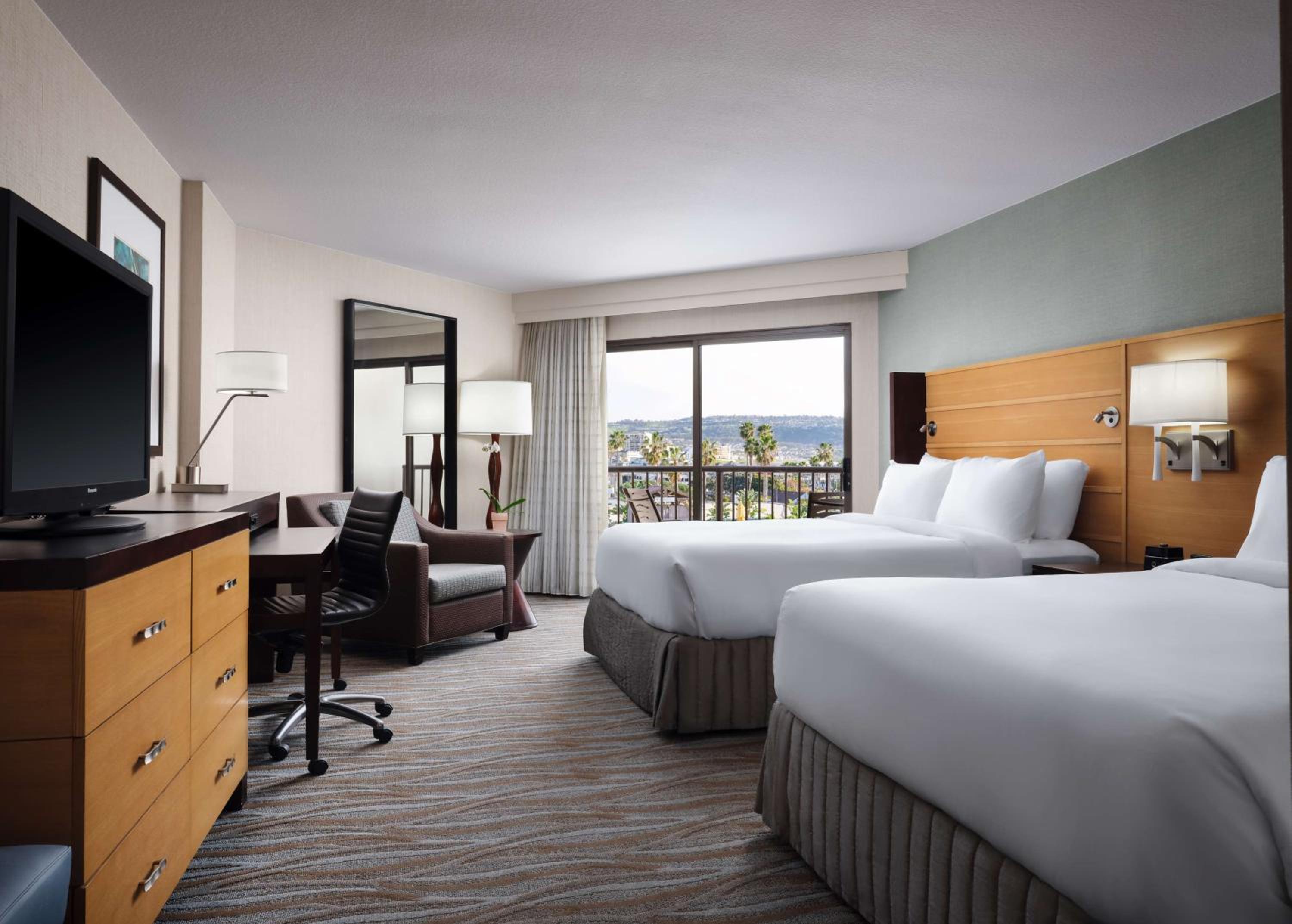 Two Queen Beds - Pool View - Photo 1