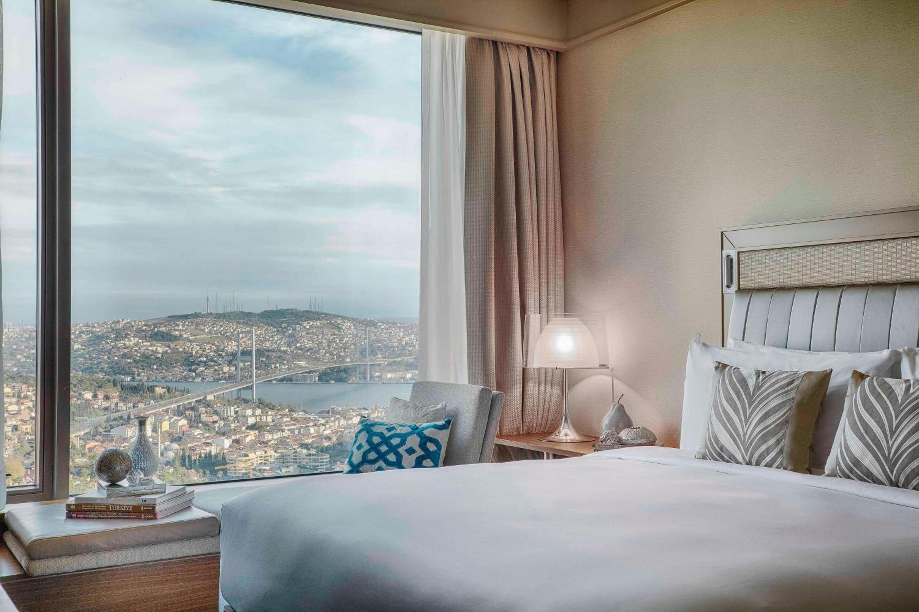 Deluxe King Room With Bosphorus View