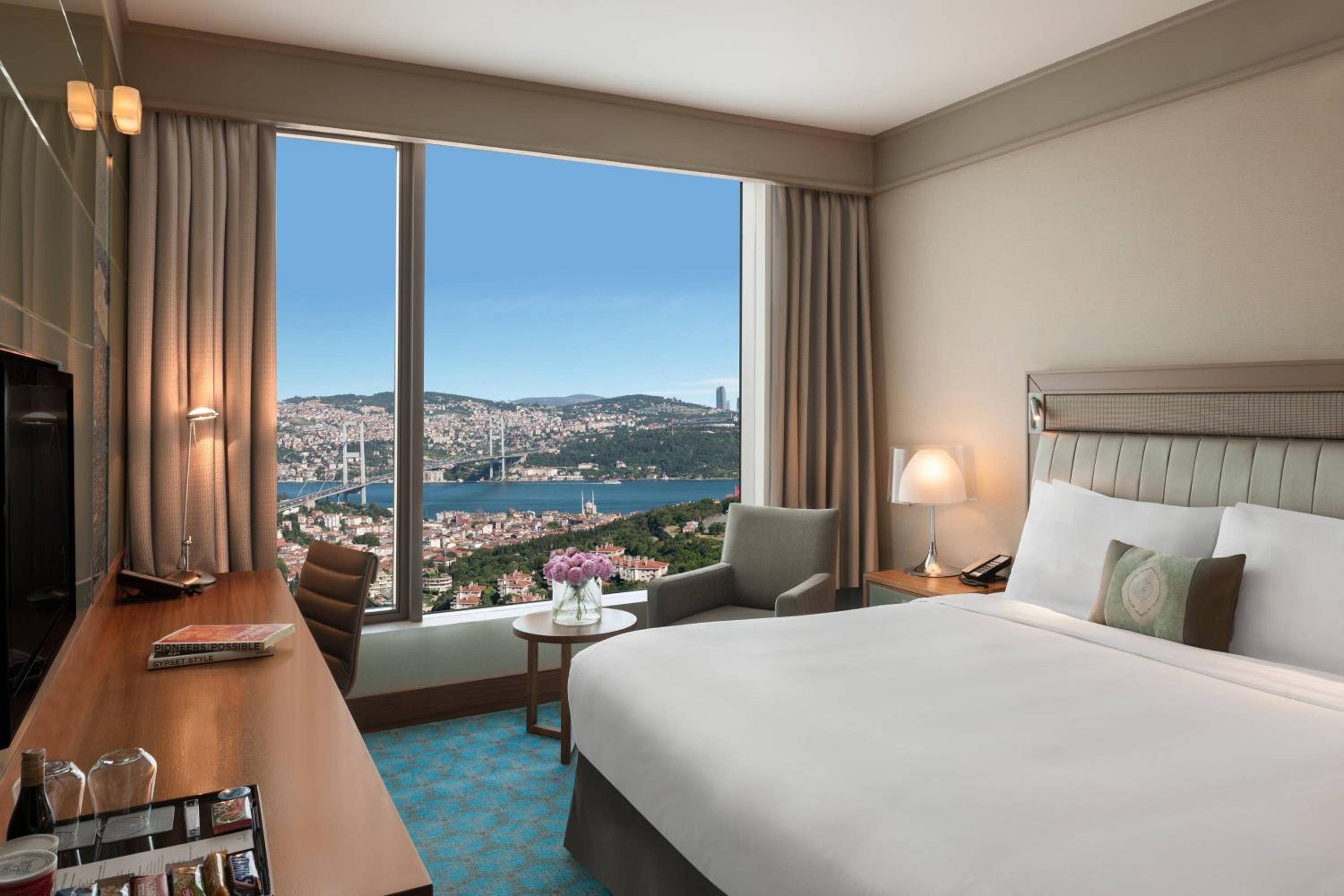 Deluxe King Room With Bosphorus View