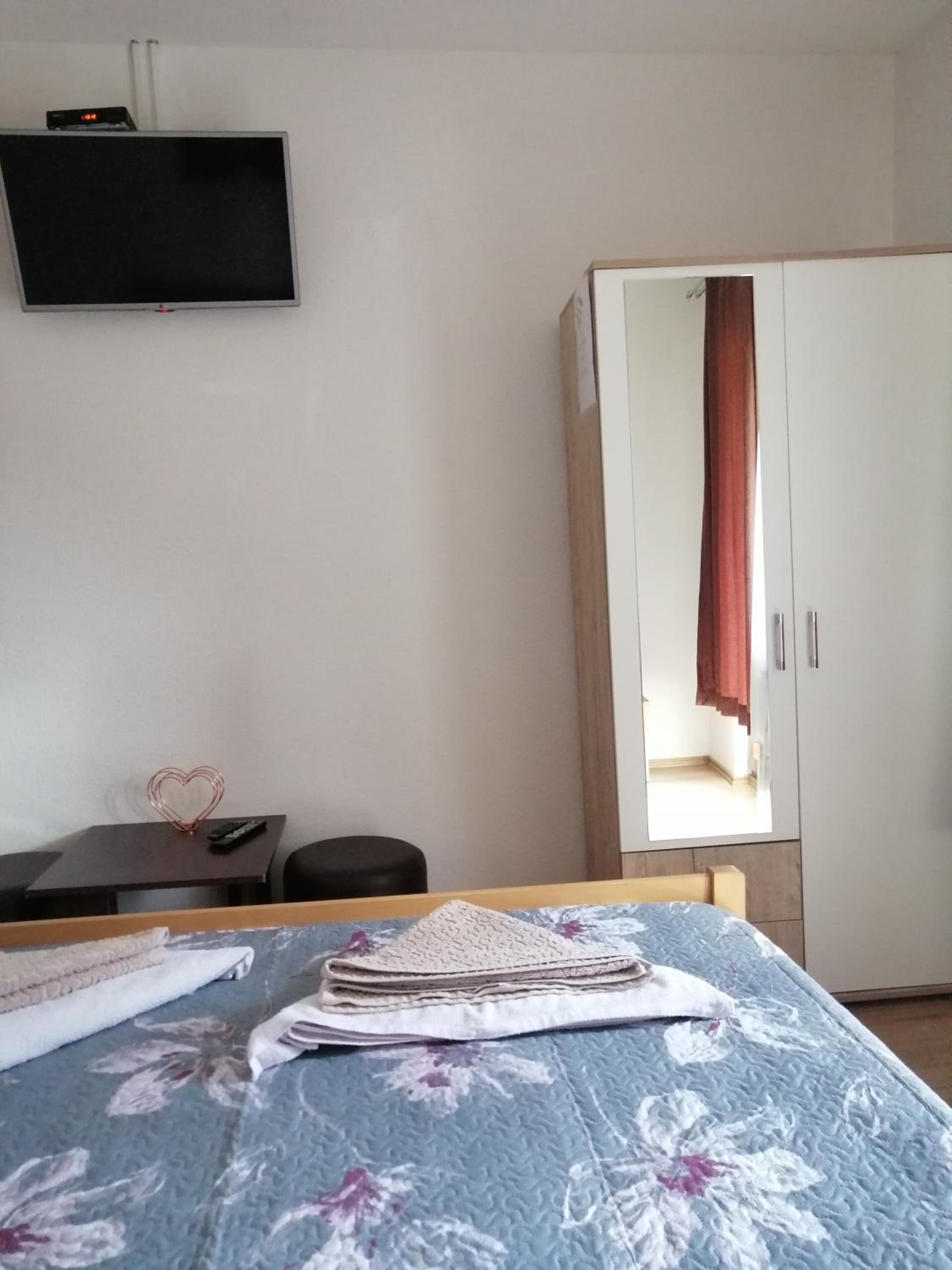 Double Room with Balcony photo 2