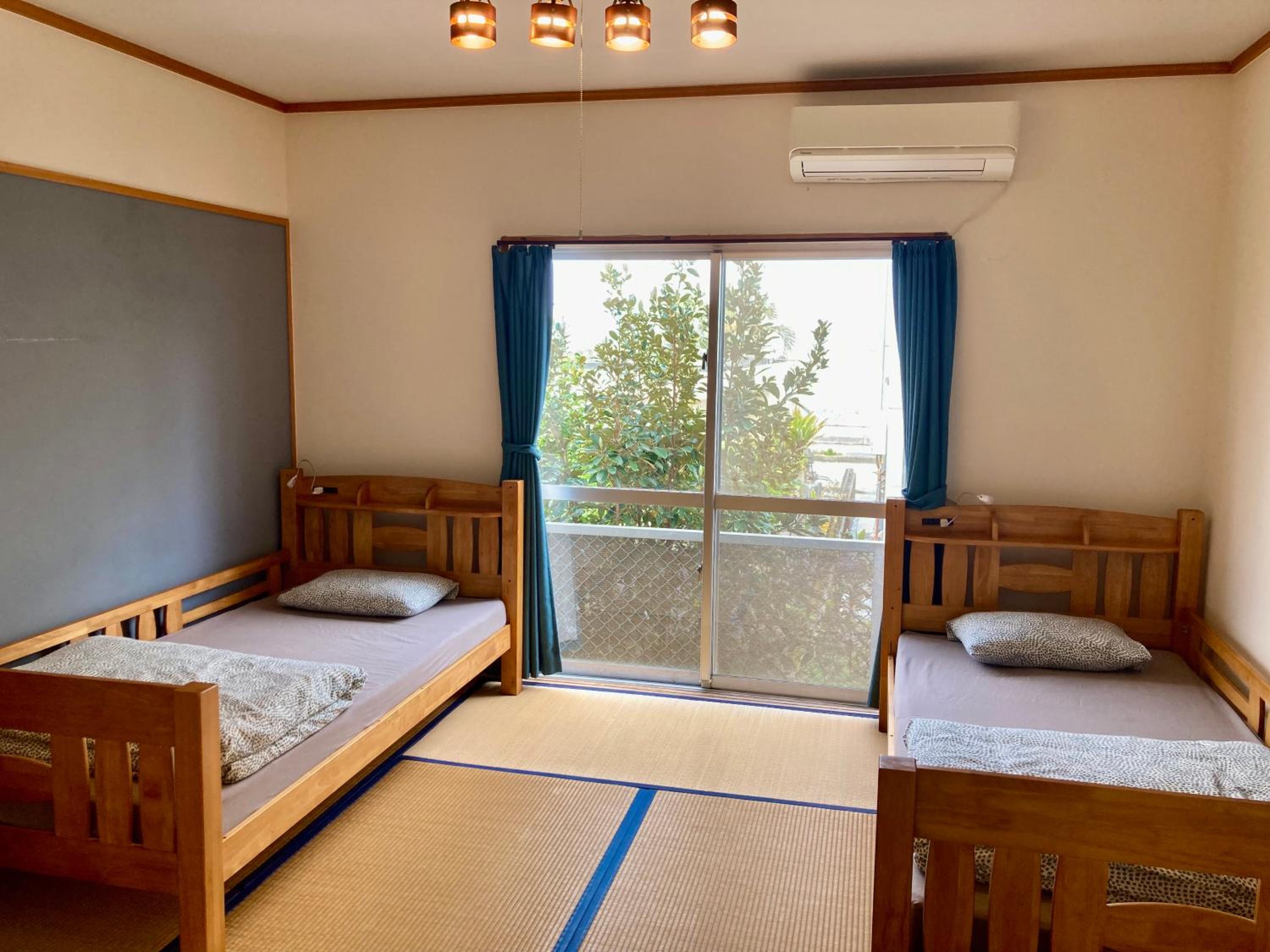 Twin Room with Sea View photo 1