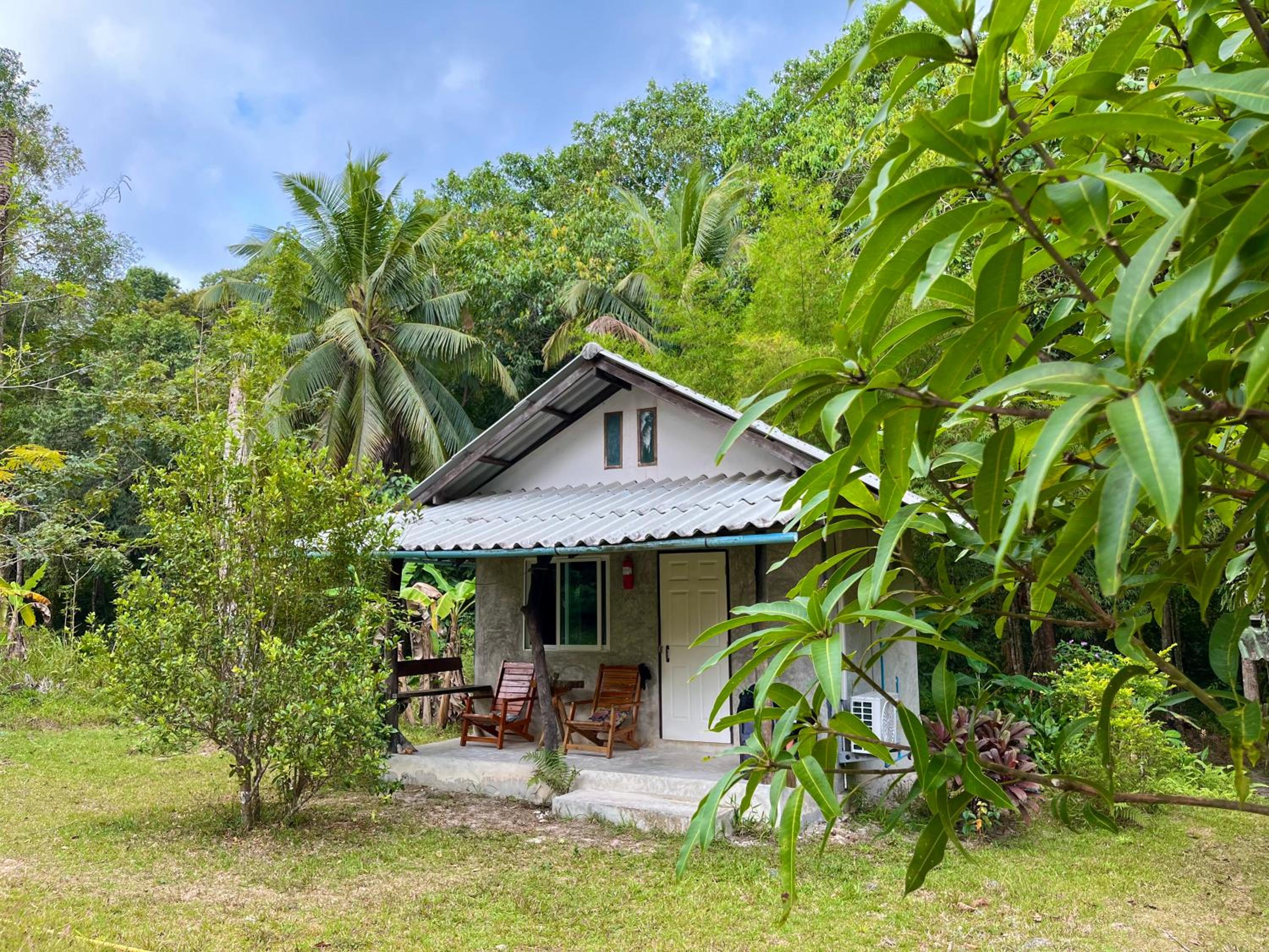 Family Bungalow - Photo 5