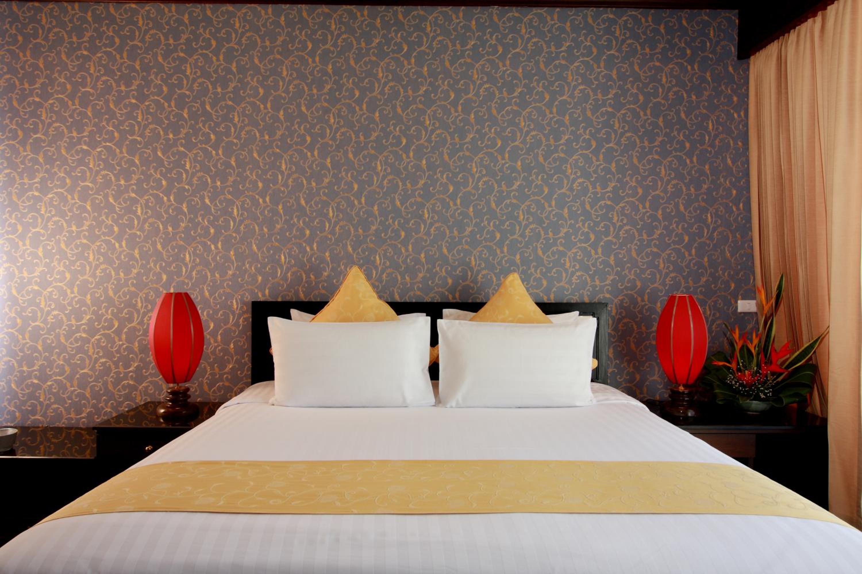 Junior Suite with Balcony photo 1