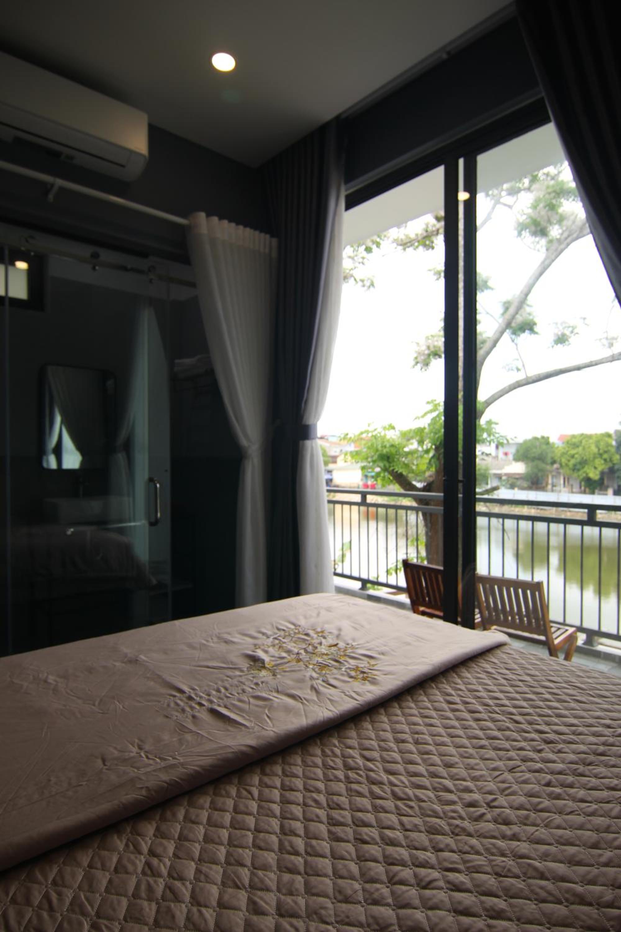 Double Room with Lake View