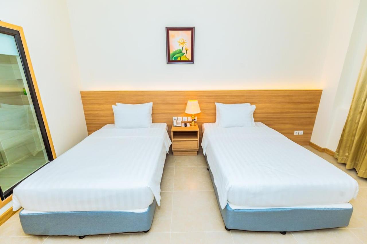 Standard Twin Room photo 2