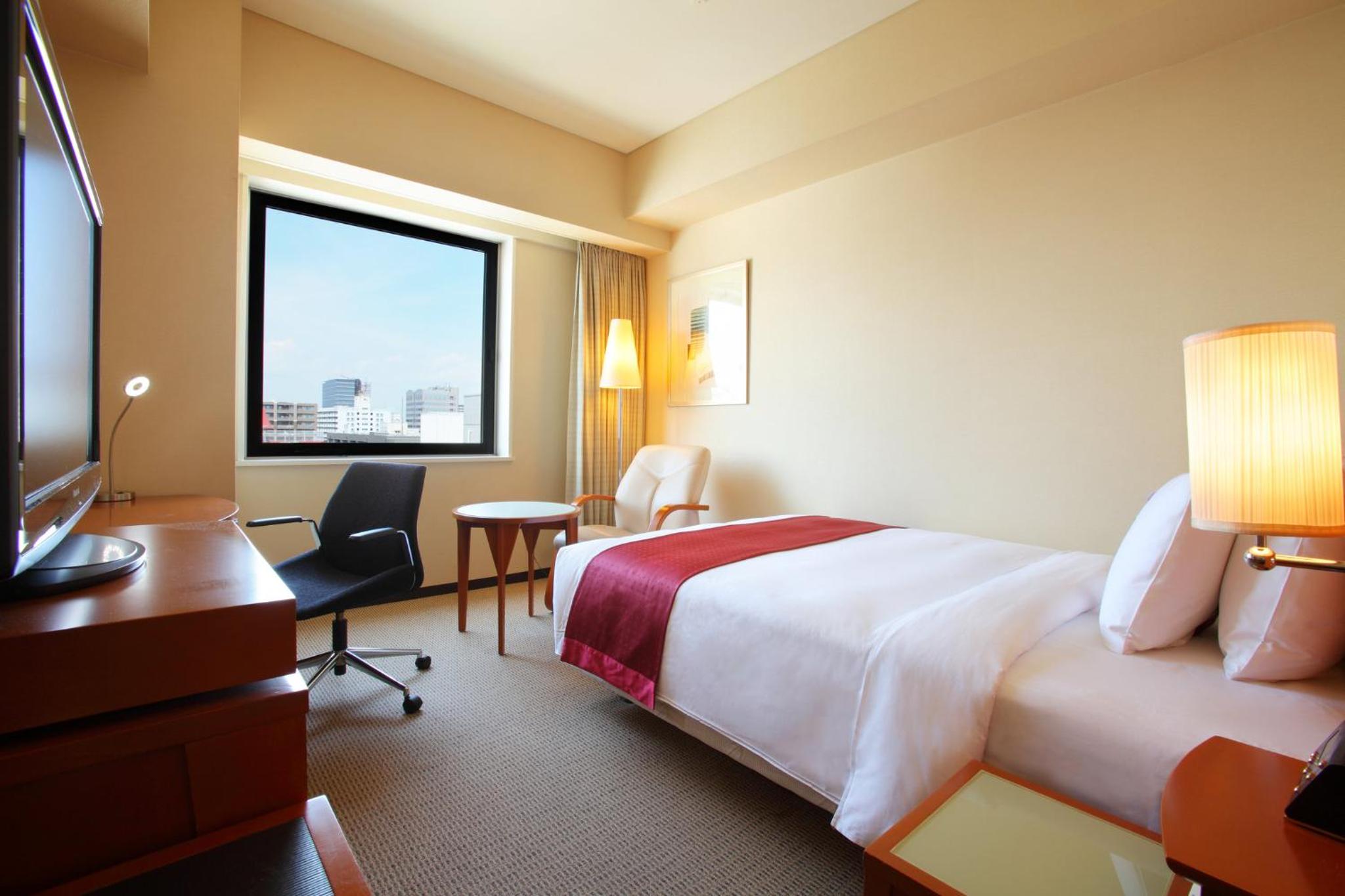 Standard Double Room - Non-Smoking - Photo 8