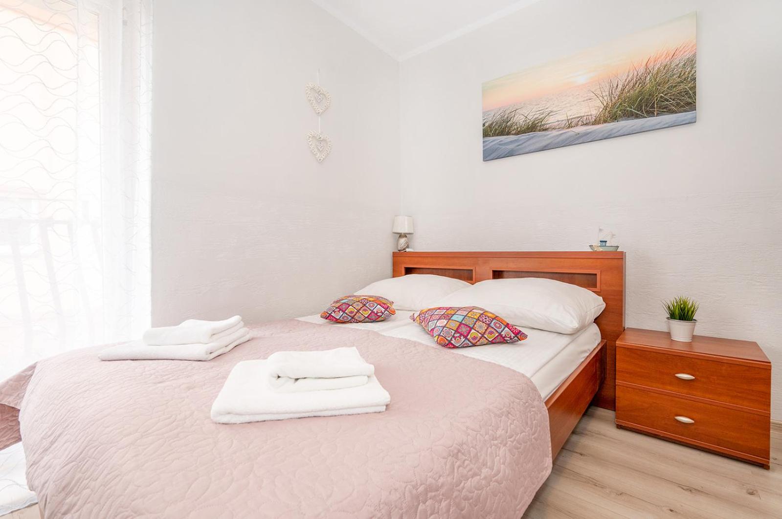 Quadruple Room with Private Bathroom photo 3