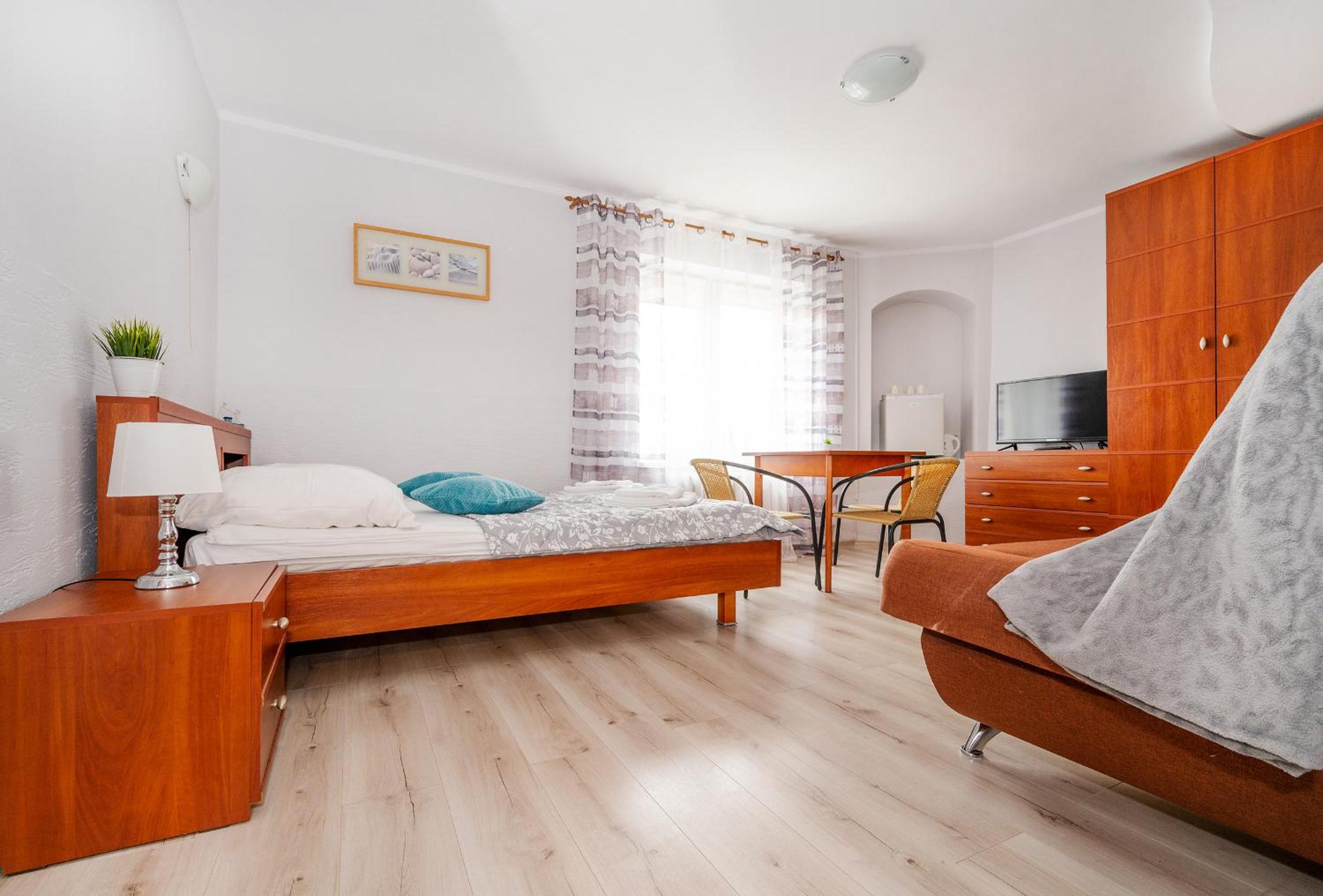 Quadruple Room with Private Bathroom photo 3