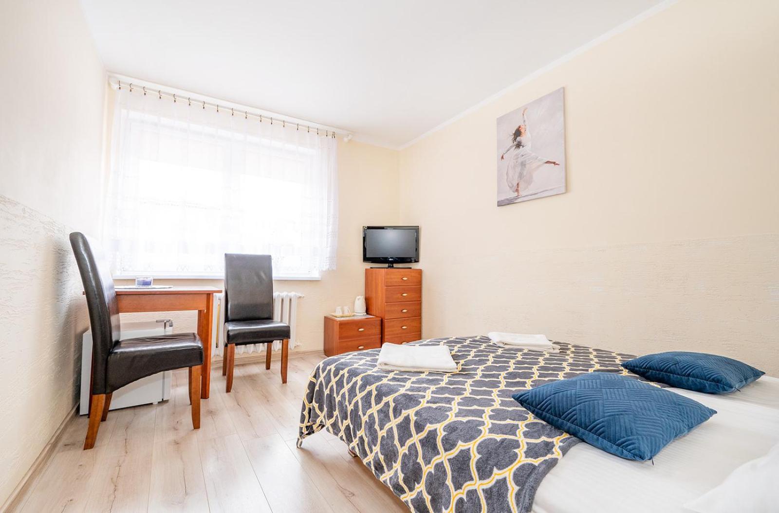 Double Room with Private Bathroom photo 1