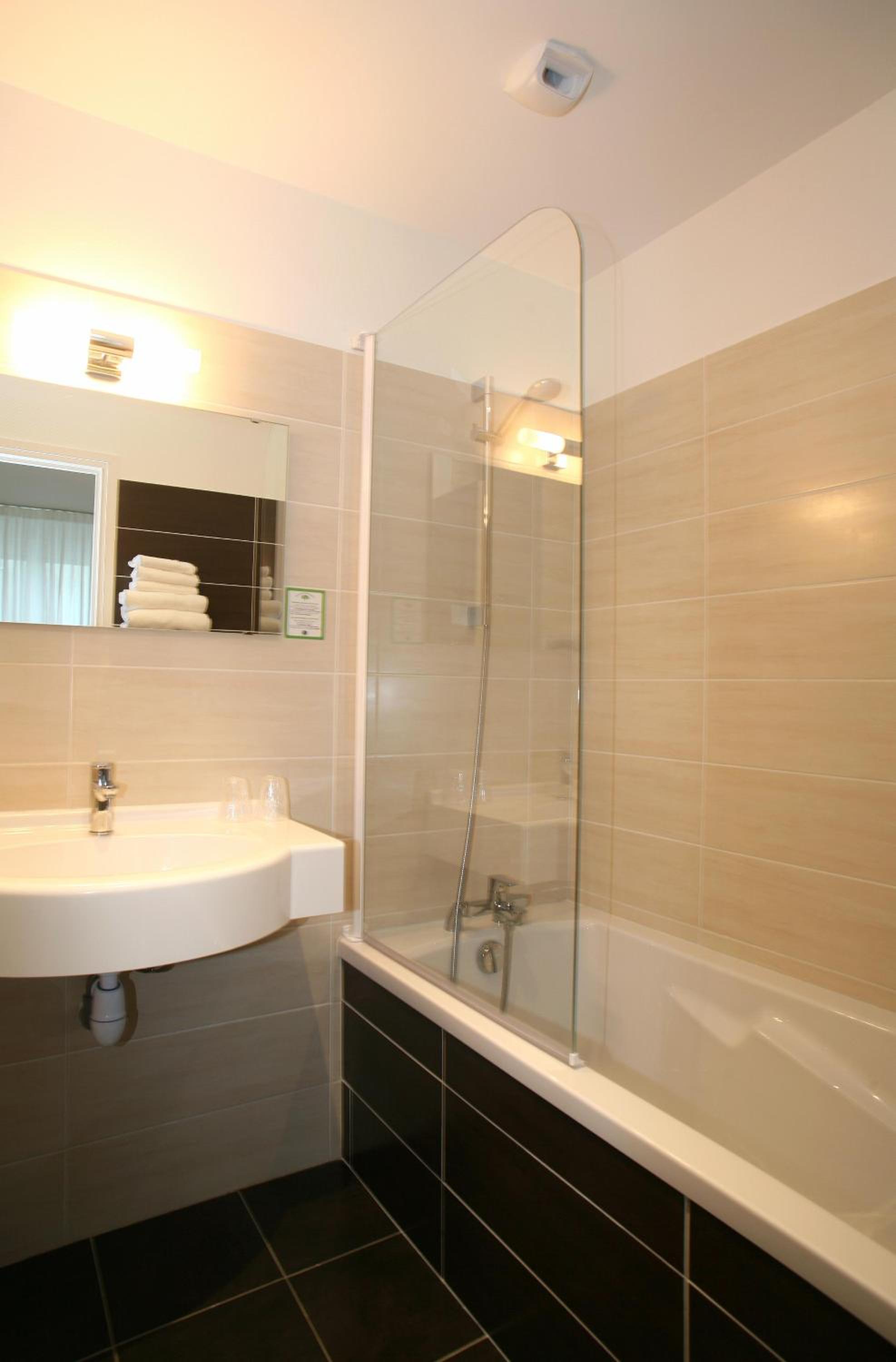 Comfort Quadruple Room - Photo 4