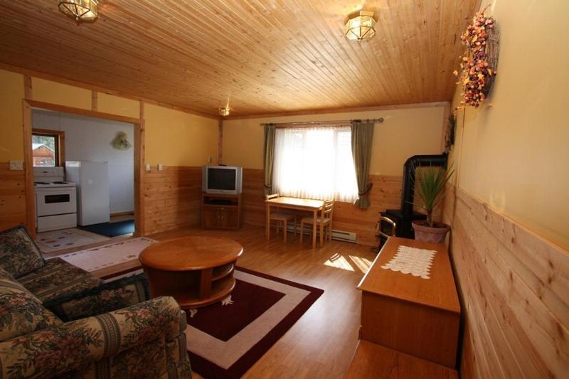 One-Bedroom Bungalow photo 3
